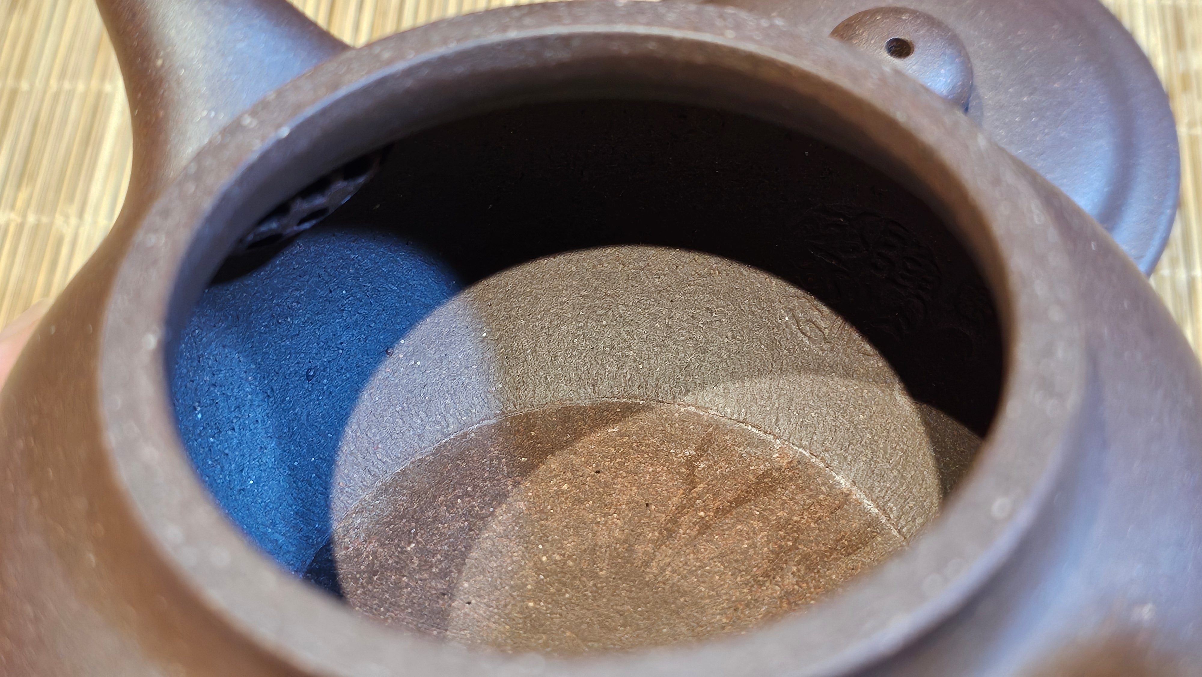 Fang Gu 仿古, 216.9ml, Da Shui Tan Zi Ni 大水潭紫泥, by our Craftsman Craftsman Chen Fa Chu 陈法初 ~ Congratulations to!Ms J.C., 0347hrs 9th August 2025! Los Angeles, CA.