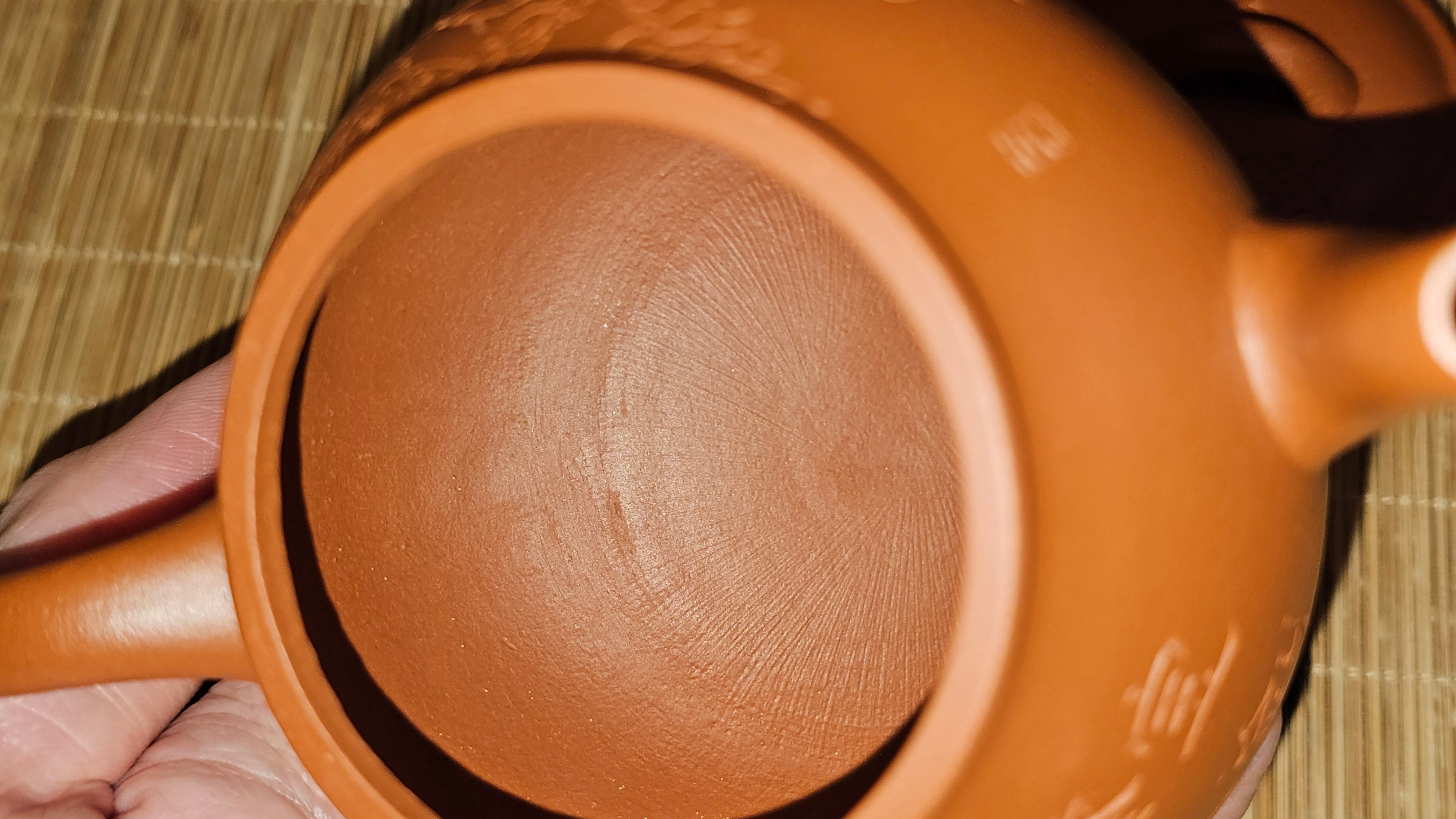 Meng Chen San Zu《孟臣三足》, 189.0ml, Xiao Hong Ni 小红泥, by our Craftsman Zhang Huan 张欢, Plum Blossoms Engraving by Craftsman Pe'eng Pe'eng 芃芃 ~ Congratulations to Prof Y.G.! 1608hrs 2nd August 2025, Long Beach! CA.