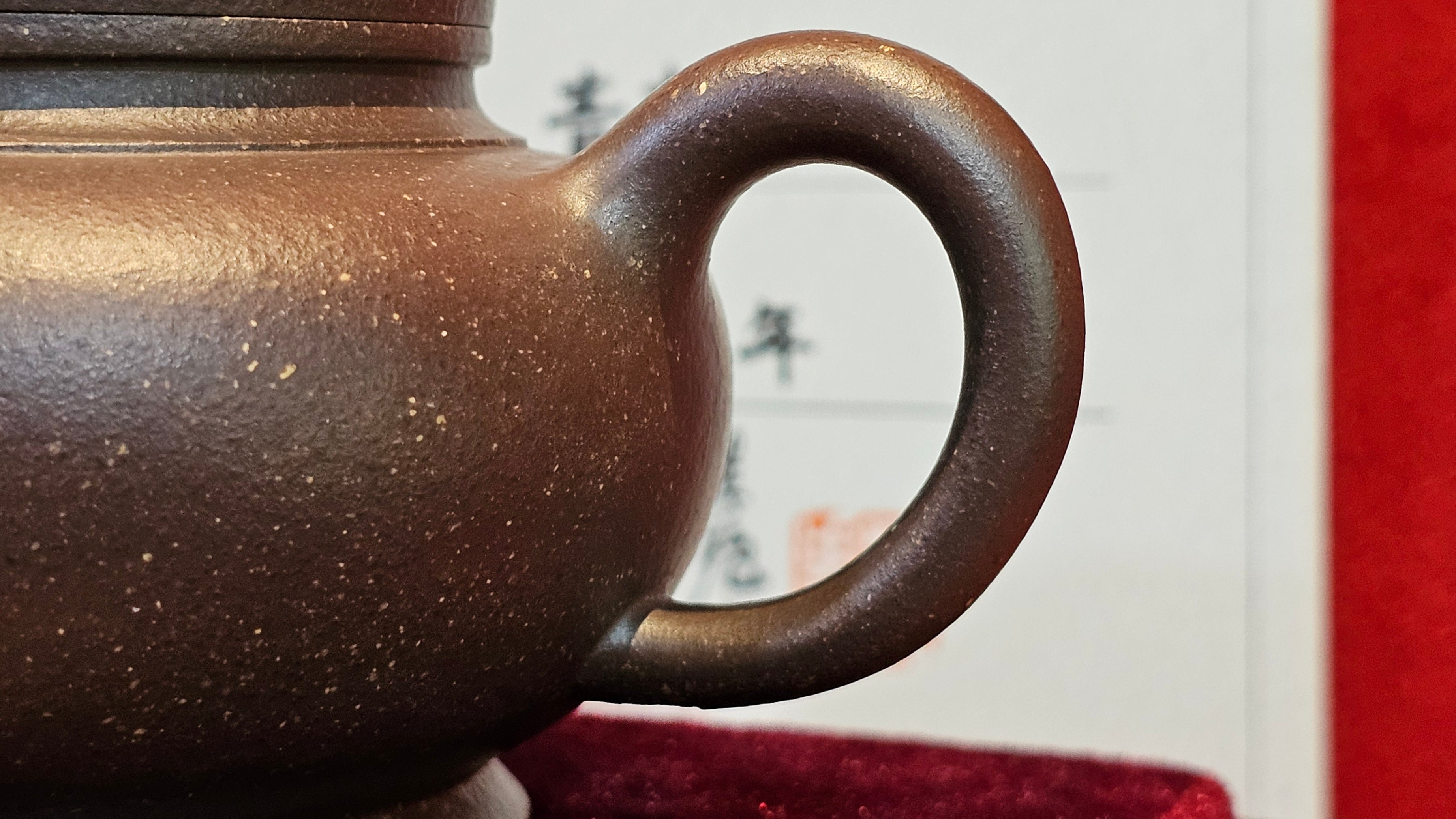 《宫灯》"Gong Deng", 240.5ml, Qing Hui Duan Ni 青灰段泥 ~ Crafted by L3A Consummate Master Artist Li Yan Ru 李艳如 ~ Congratulations to Mr T.L.! 2344hrs 2nd August 2025, Singapore🇸🇬!