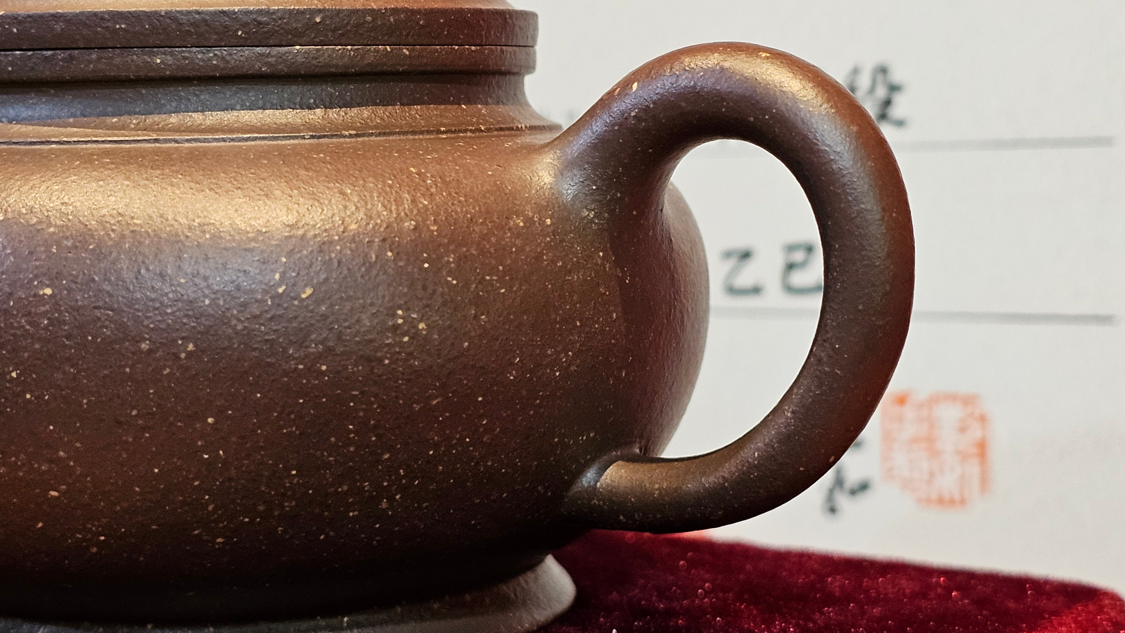 《宫灯》"Gong Deng", 240.5ml, Qing Hui Duan Ni 青灰段泥 ~ Crafted by L3A Consummate Master Artist Li Yan Ru 李艳如 ~ Congratulations to Mr T.L.! 2344hrs 2nd August 2025, Singapore🇸🇬!