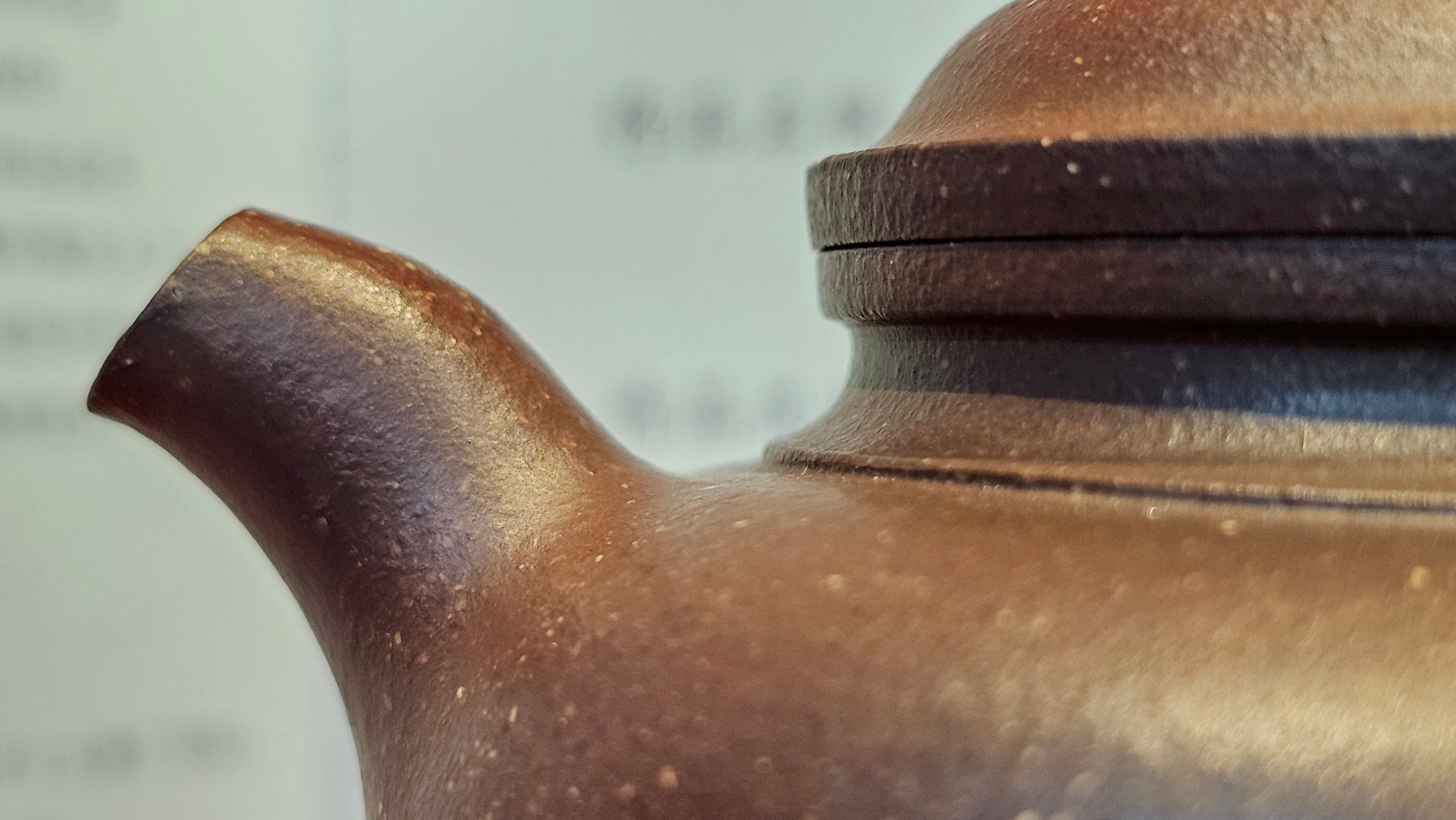 《宫灯》"Gong Deng", 240.5ml, Qing Hui Duan Ni 青灰段泥 ~ Crafted by L3A Consummate Master Artist Li Yan Ru 李艳如 ~ Congratulations to Mr T.L.! 2344hrs 2nd August 2025, Singapore🇸🇬!