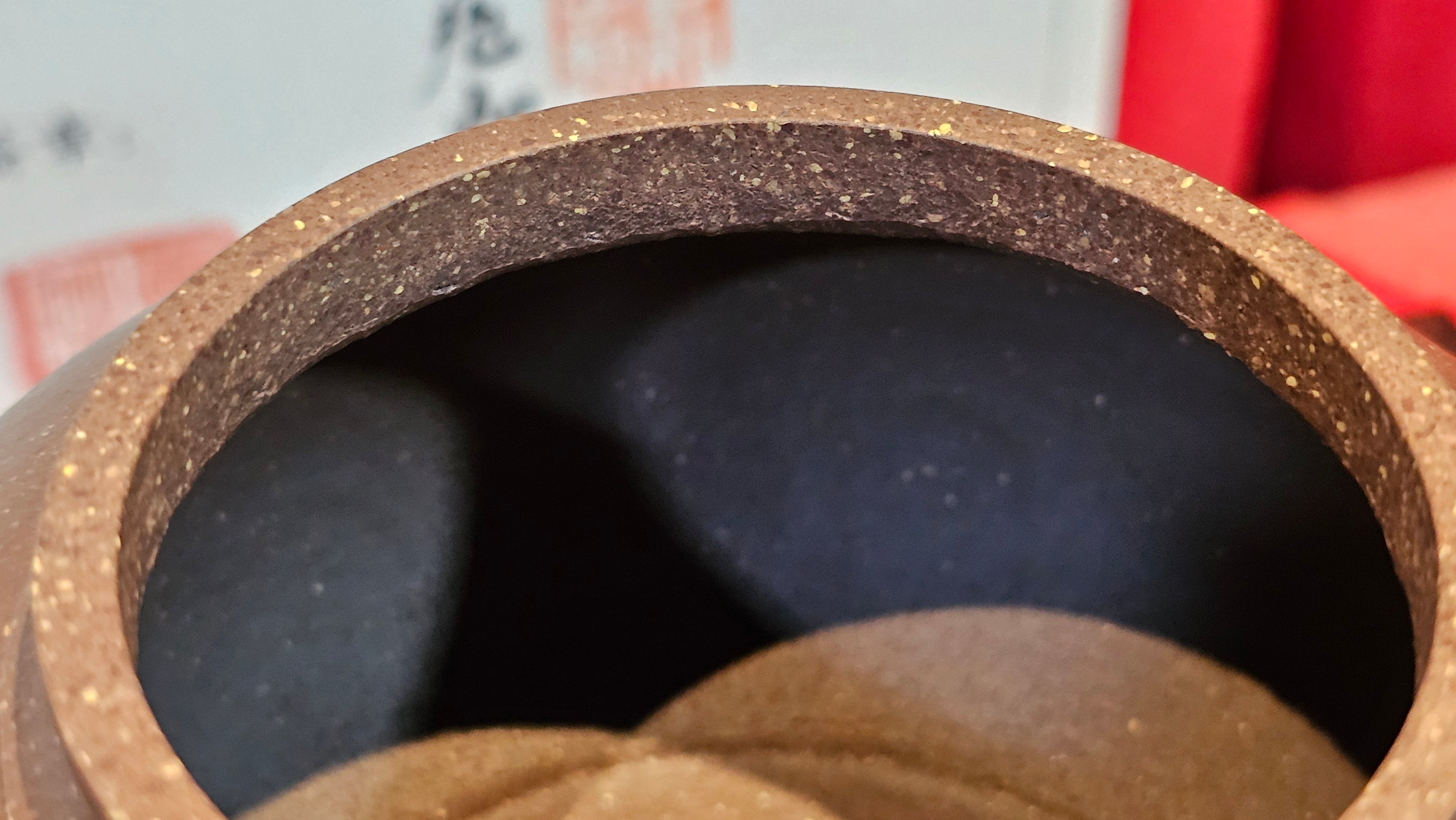 《宫灯》"Gong Deng", 240.5ml, Qing Hui Duan Ni 青灰段泥 ~ Crafted by L3A Consummate Master Artist Li Yan Ru 李艳如 ~ Congratulations to Mr T.L.! 2344hrs 2nd August 2025, Singapore🇸🇬!