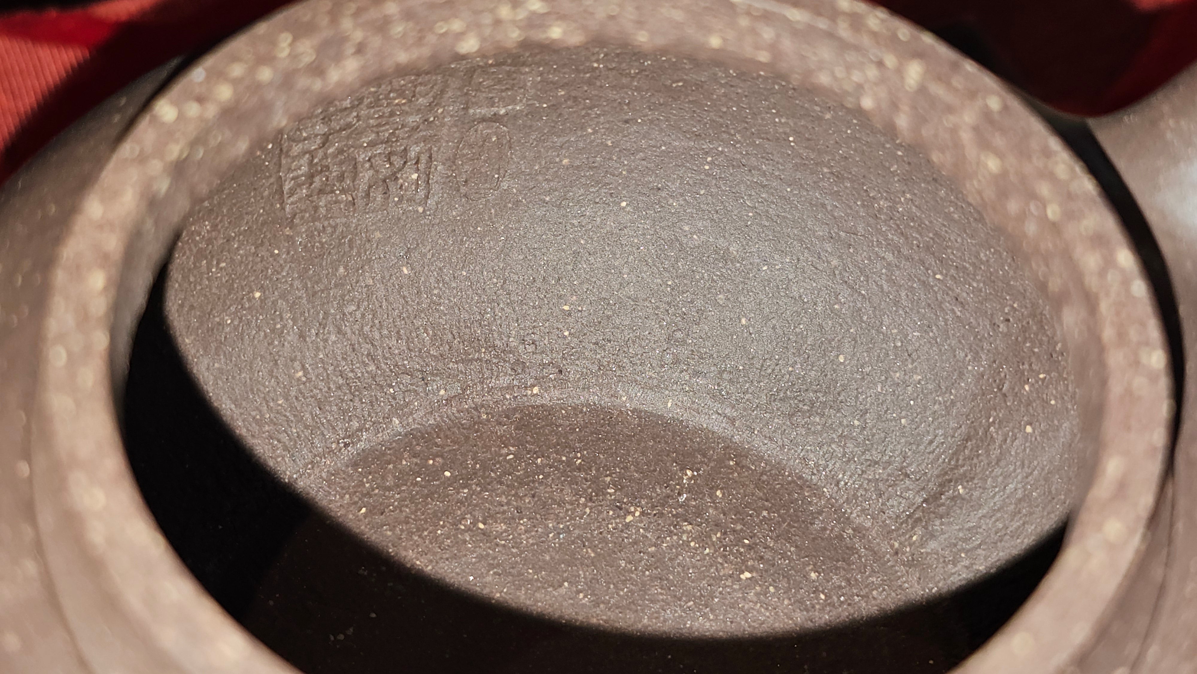 《宫灯》"Gong Deng", 240.5ml, Qing Hui Duan Ni 青灰段泥 ~ Crafted by L3A Consummate Master Artist Li Yan Ru 李艳如 ~ Congratulations to Mr T.L.! 2344hrs 2nd August 2025, Singapore🇸🇬!