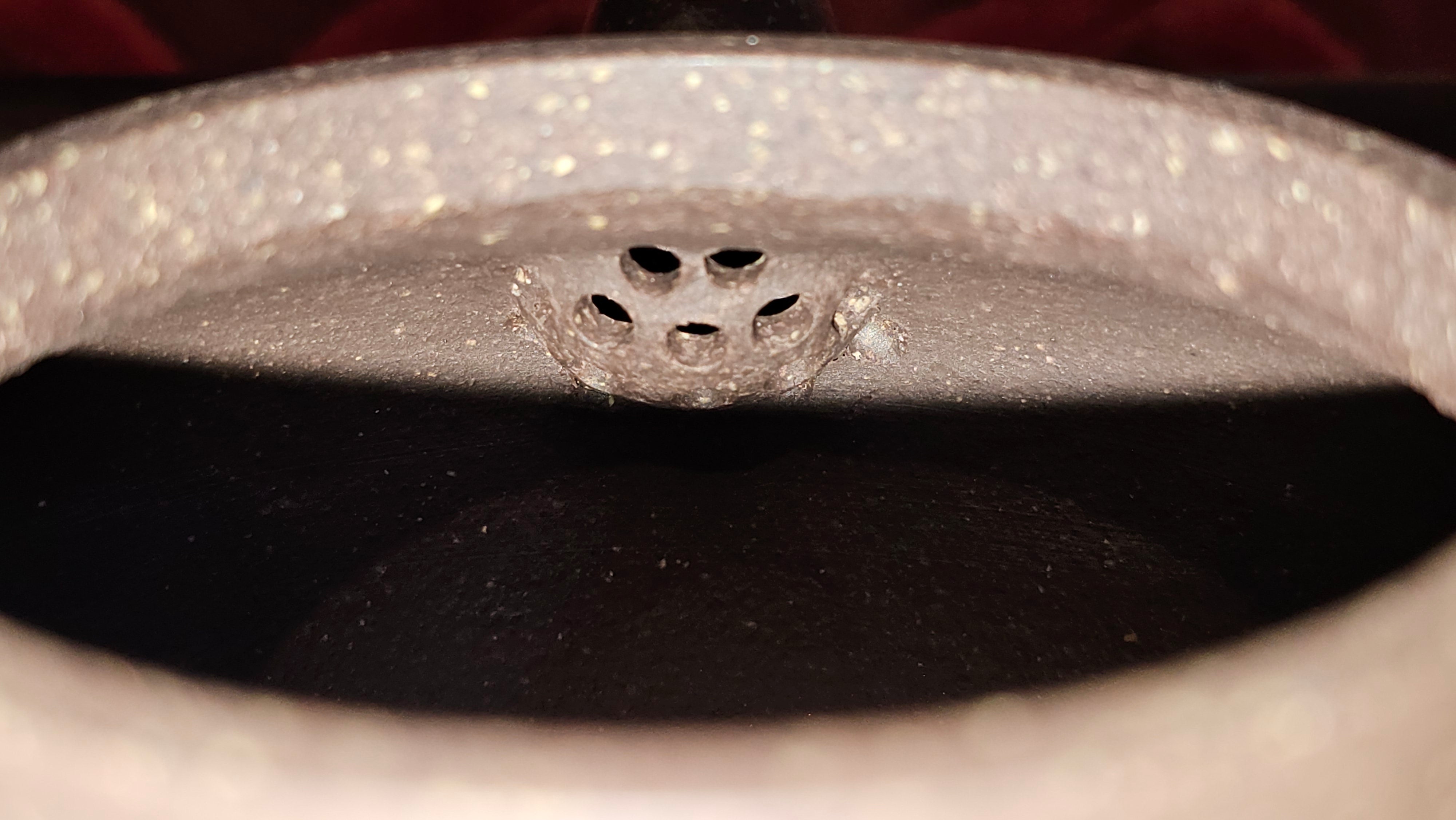 《宫灯》"Gong Deng", 240.5ml, Qing Hui Duan Ni 青灰段泥 ~ Crafted by L3A Consummate Master Artist Li Yan Ru 李艳如 ~ Congratulations to Mr T.L.! 2344hrs 2nd August 2025, Singapore🇸🇬!