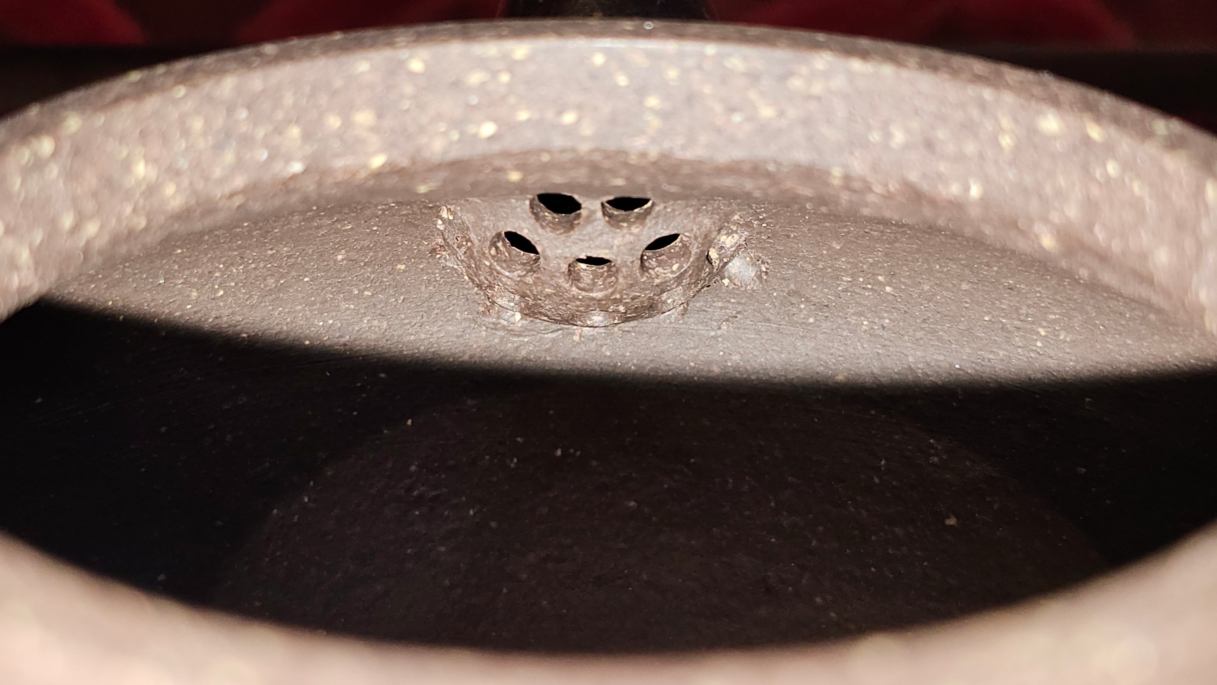 《宫灯》"Gong Deng", 240.5ml, Qing Hui Duan Ni 青灰段泥 ~ Crafted by L3A Consummate Master Artist Li Yan Ru 李艳如 ~ Congratulations to Mr T.L.! 2344hrs 2nd August 2025, Singapore🇸🇬!