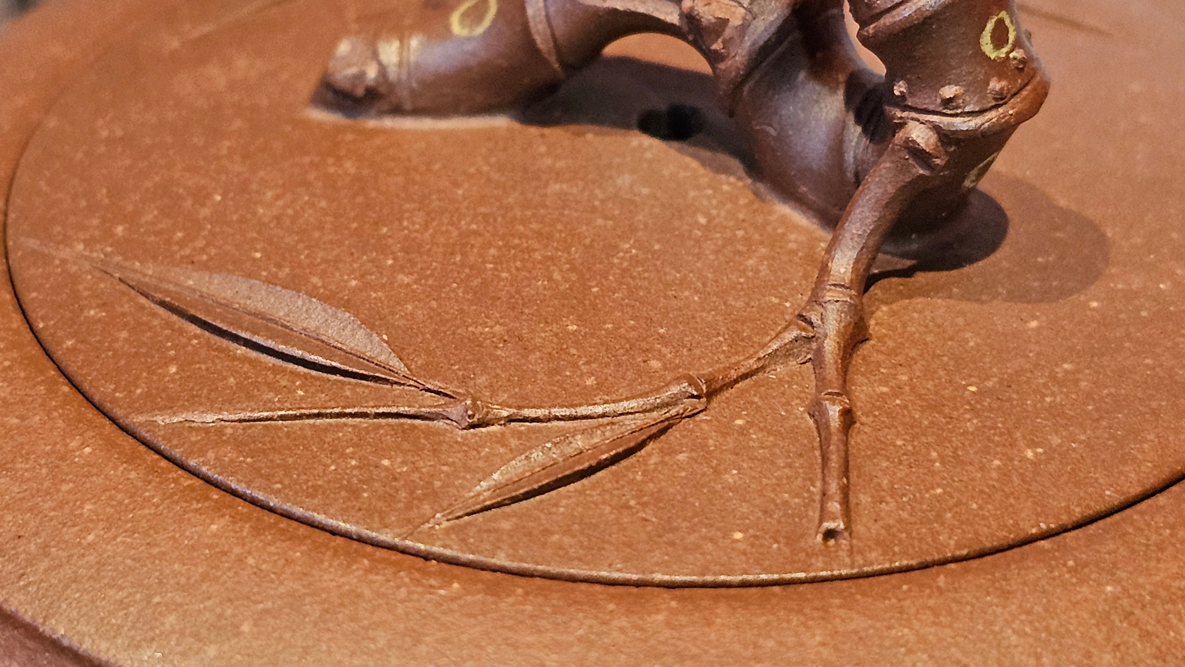 《湘妃竹段》"Xiang Fei Zhu Duan", 240.8ml, Di Cao Qing Zi Ni with Duan Ni Clay embellishments for the characteristic "Xiang Fei Bamboo" Patterns, by L4 Assoc Master Yu Chun Lei 俞春雷 ~ !Congratulations to Mr T.N., 1647hrs 3rd Aug 2025, Mississauga! Canada🇨🇦.