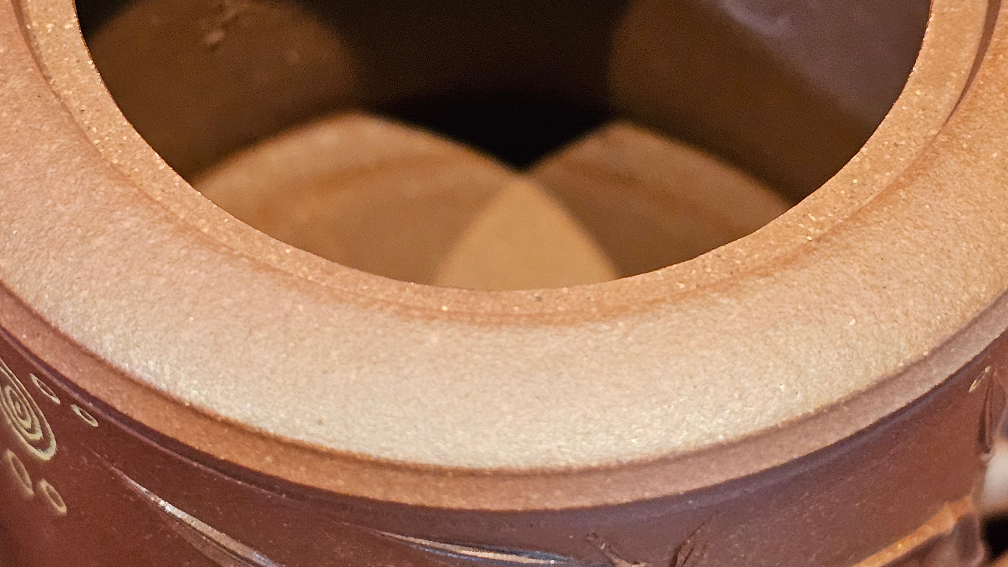 《湘妃竹段》"Xiang Fei Zhu Duan", 240.8ml, Di Cao Qing Zi Ni with Duan Ni Clay embellishments for the characteristic "Xiang Fei Bamboo" Patterns, by L4 Assoc Master Yu Chun Lei 俞春雷 ~ !Congratulations to Mr T.N., 1647hrs 3rd Aug 2025, Mississauga! Canada🇨🇦.