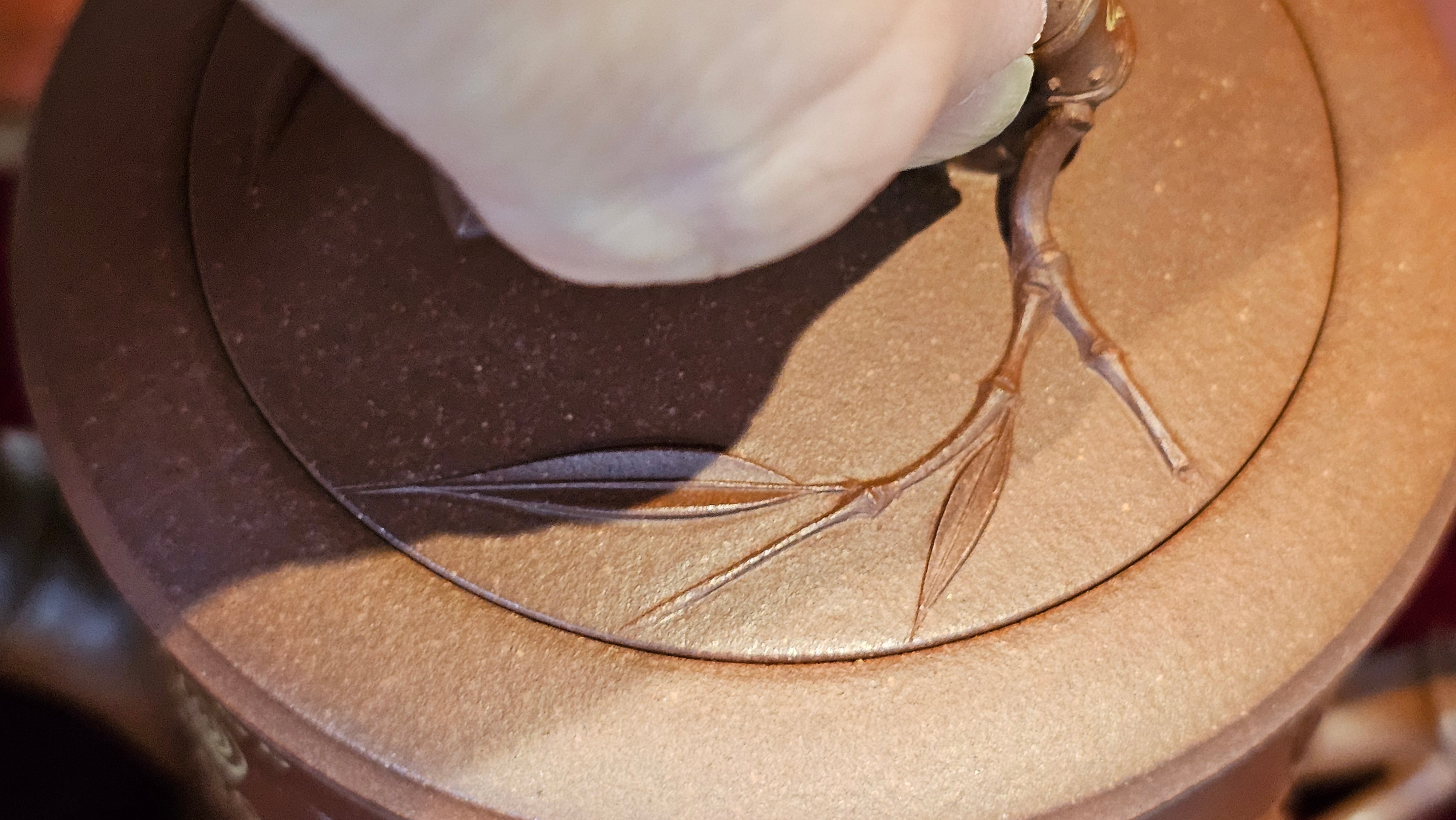 《湘妃竹段》"Xiang Fei Zhu Duan", 240.8ml, Di Cao Qing Zi Ni with Duan Ni Clay embellishments for the characteristic "Xiang Fei Bamboo" Patterns, by L4 Assoc Master Yu Chun Lei 俞春雷 ~ !Congratulations to Mr T.N., 1647hrs 3rd Aug 2025, Mississauga! Canada🇨🇦.