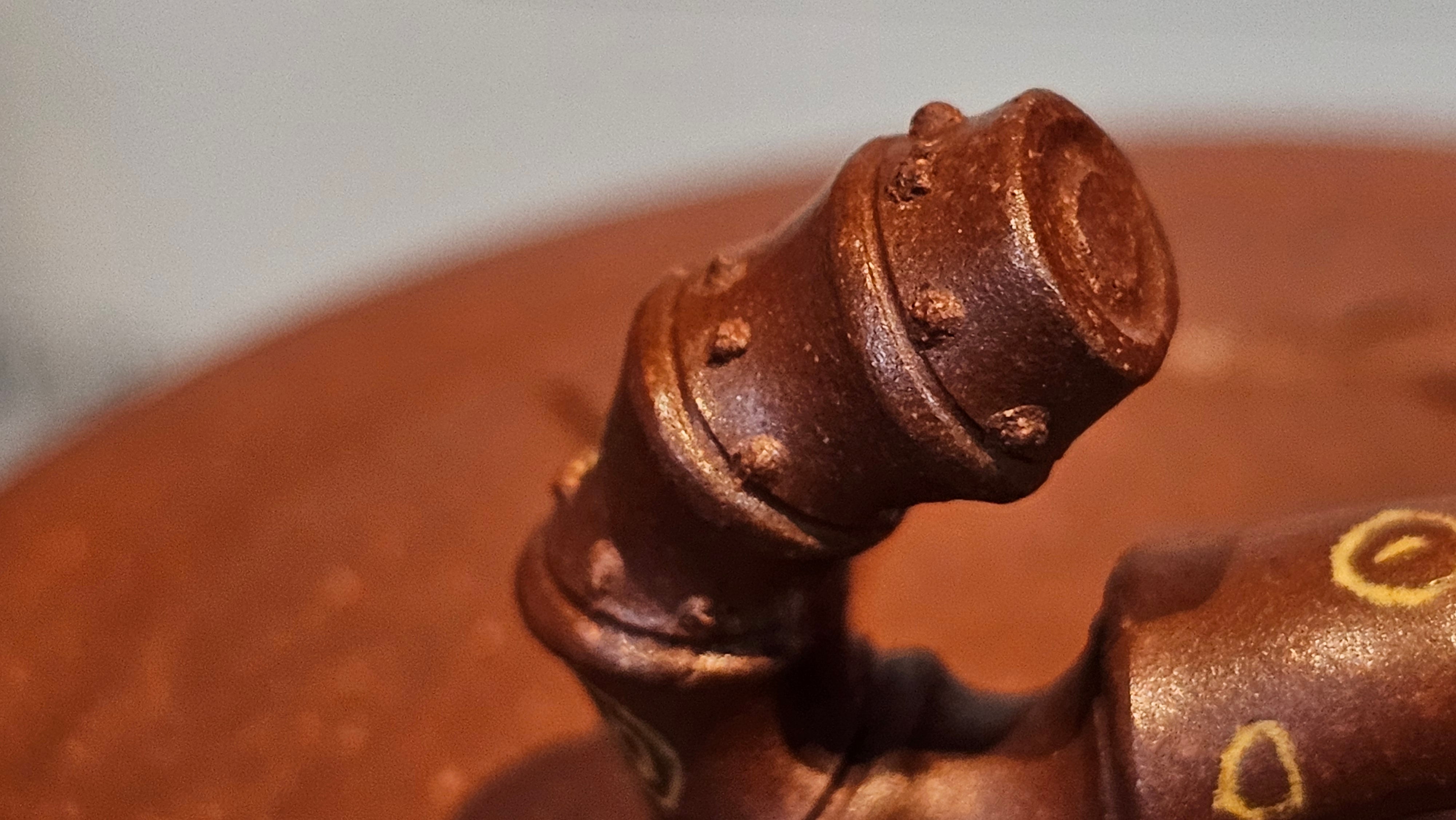 《湘妃竹段》"Xiang Fei Zhu Duan", 240.8ml, Di Cao Qing Zi Ni with Duan Ni Clay embellishments for the characteristic "Xiang Fei Bamboo" Patterns, by L4 Assoc Master Yu Chun Lei 俞春雷 ~ !Congratulations to Mr T.N., 1647hrs 3rd Aug 2025, Mississauga! Canada🇨🇦.