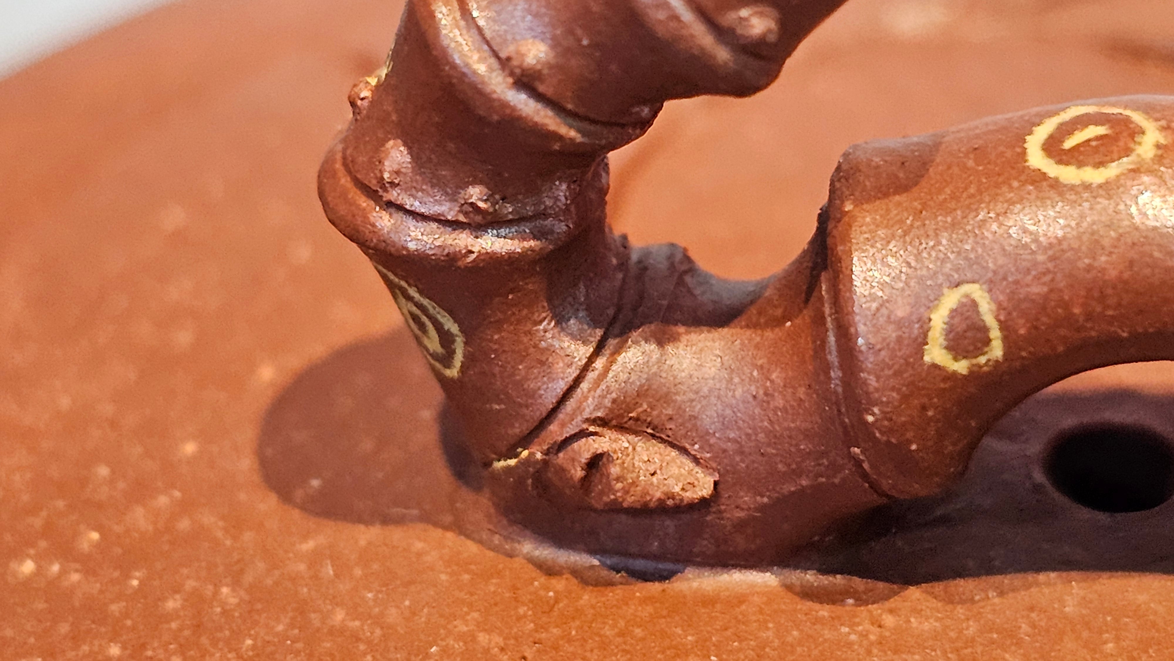 《湘妃竹段》"Xiang Fei Zhu Duan", 240.8ml, Di Cao Qing Zi Ni with Duan Ni Clay embellishments for the characteristic "Xiang Fei Bamboo" Patterns, by L4 Assoc Master Yu Chun Lei 俞春雷 ~ !Congratulations to Mr T.N., 1647hrs 3rd Aug 2025, Mississauga! Canada🇨🇦.