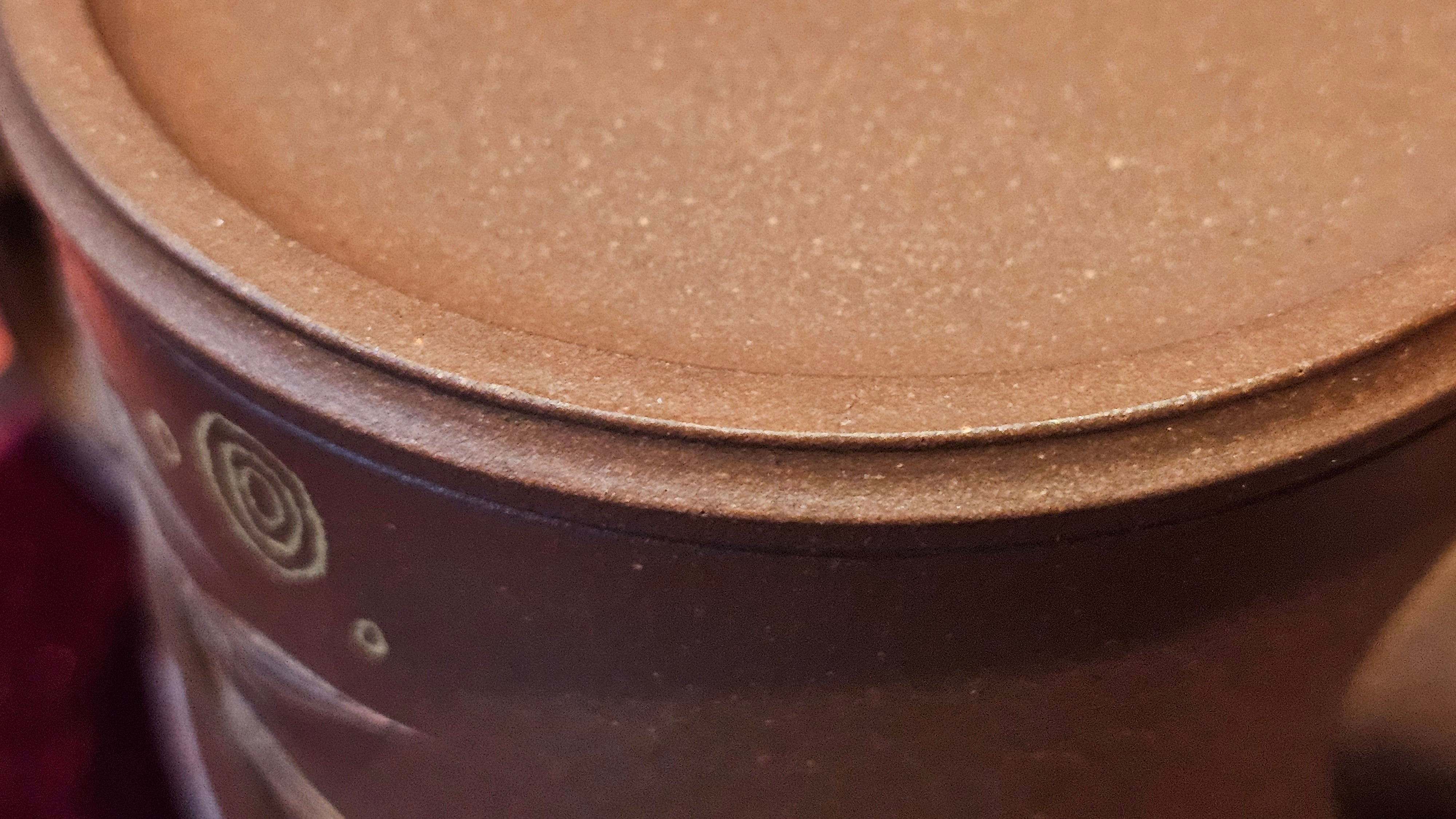 《湘妃竹段》"Xiang Fei Zhu Duan", 240.8ml, Di Cao Qing Zi Ni with Duan Ni Clay embellishments for the characteristic "Xiang Fei Bamboo" Patterns, by L4 Assoc Master Yu Chun Lei 俞春雷 ~ !Congratulations to Mr T.N., 1647hrs 3rd Aug 2025, Mississauga! Canada🇨🇦.