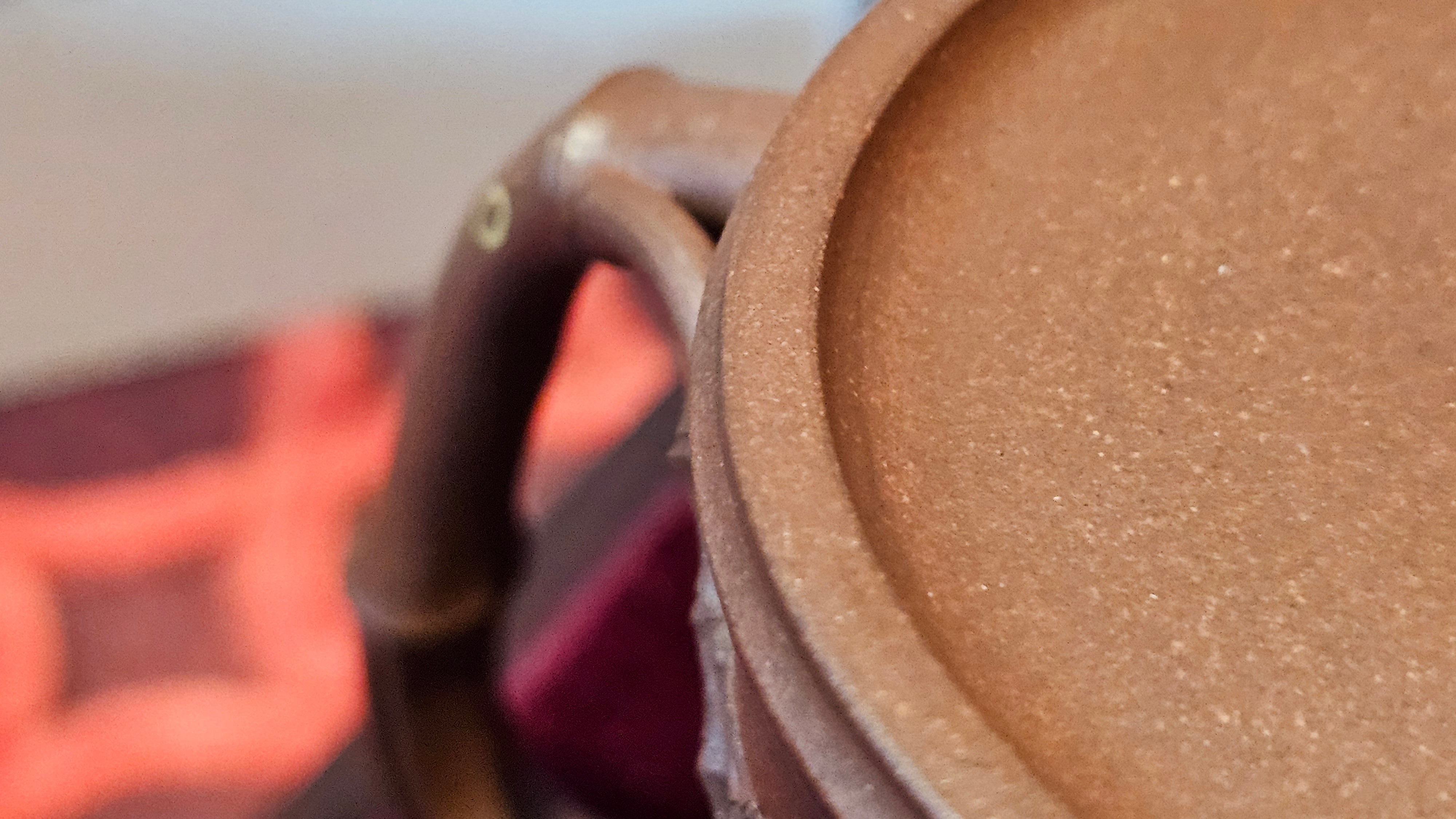 《湘妃竹段》"Xiang Fei Zhu Duan", 240.8ml, Di Cao Qing Zi Ni with Duan Ni Clay embellishments for the characteristic "Xiang Fei Bamboo" Patterns, by L4 Assoc Master Yu Chun Lei 俞春雷 ~ !Congratulations to Mr T.N., 1647hrs 3rd Aug 2025, Mississauga! Canada🇨🇦.