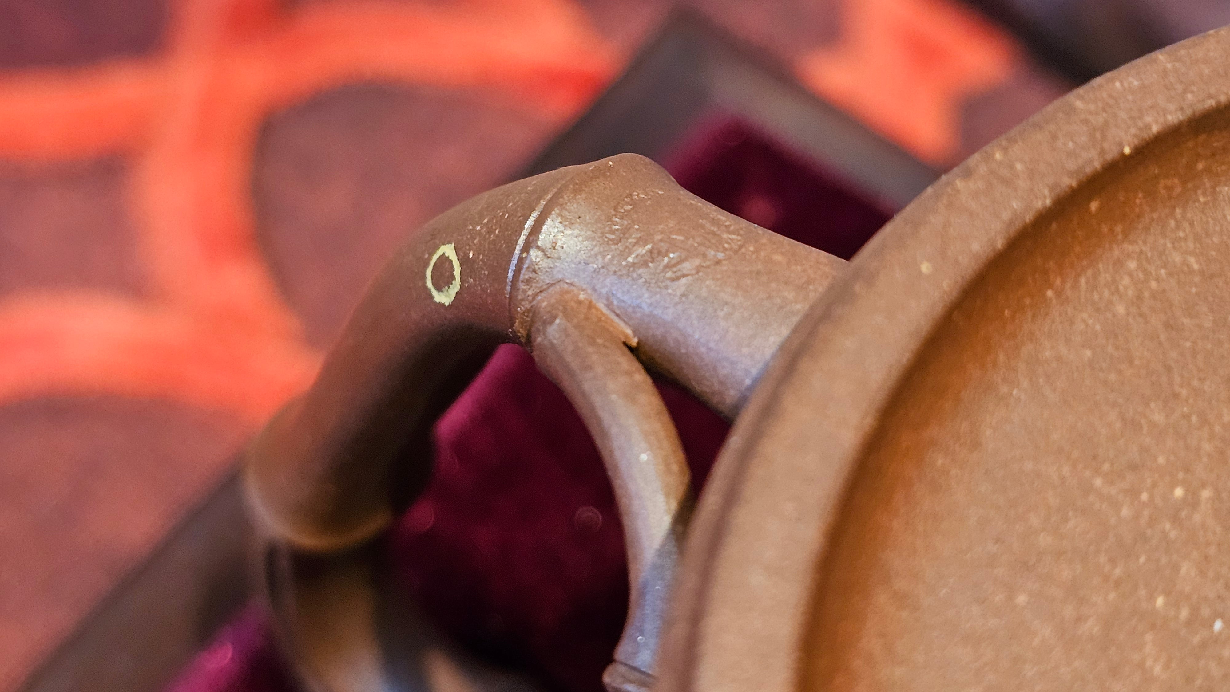 《湘妃竹段》"Xiang Fei Zhu Duan", 240.8ml, Di Cao Qing Zi Ni with Duan Ni Clay embellishments for the characteristic "Xiang Fei Bamboo" Patterns, by L4 Assoc Master Yu Chun Lei 俞春雷 ~ !Congratulations to Mr T.N., 1647hrs 3rd Aug 2025, Mississauga! Canada🇨🇦.