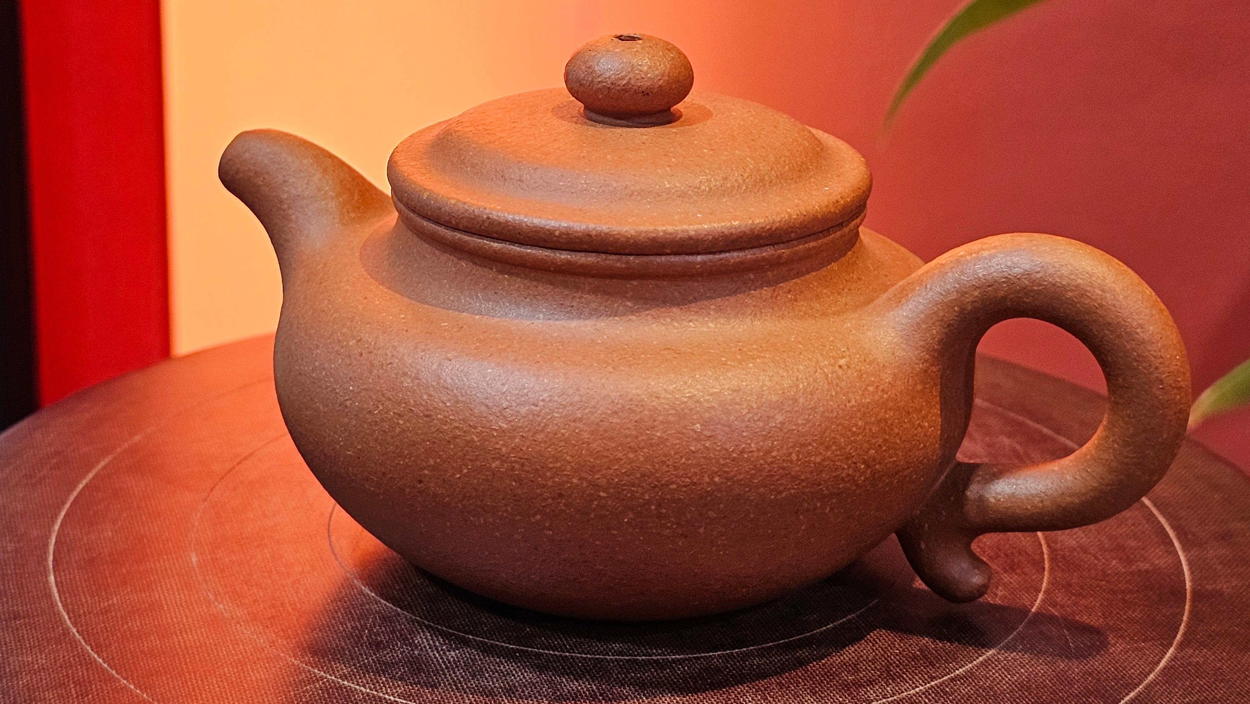 Fang Gu 仿古, 152.1ml, Huang Jiang Po Ni 黄降坡泥, by our Collaborative Craftsman Chen Fa Chu 陈法初 ~!Congratulations to Mr B., 1506hrs 11th August 2025, Grand Rapids! MI.