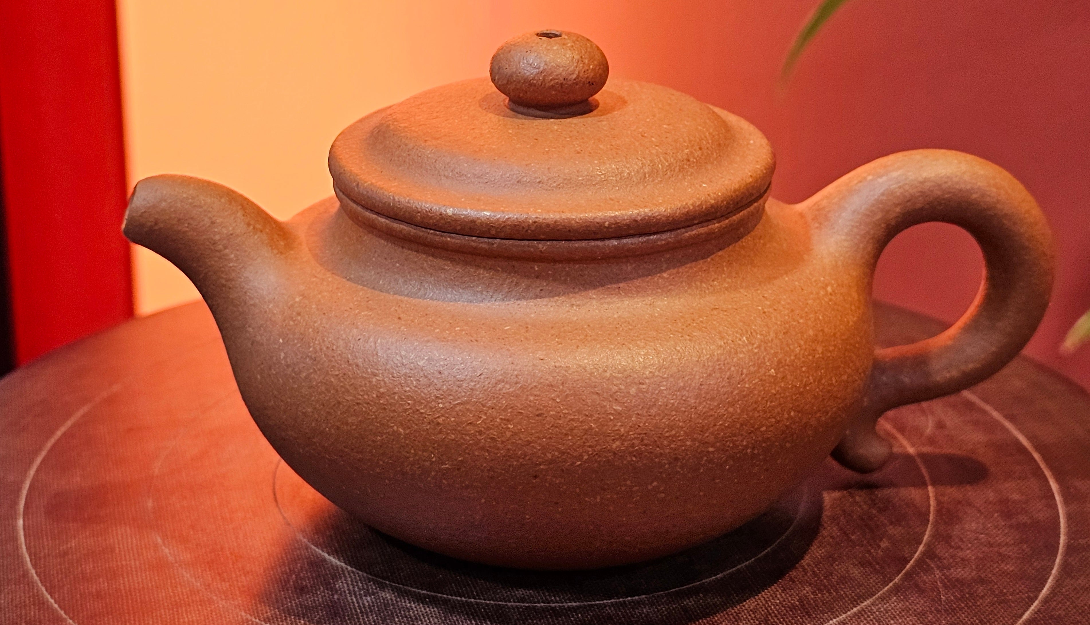 Fang Gu 仿古, 152.1ml, Huang Jiang Po Ni 黄降坡泥, by our Collaborative Craftsman Chen Fa Chu 陈法初 ~!Congratulations to Mr B., 1506hrs 11th August 2025, Grand Rapids! MI.