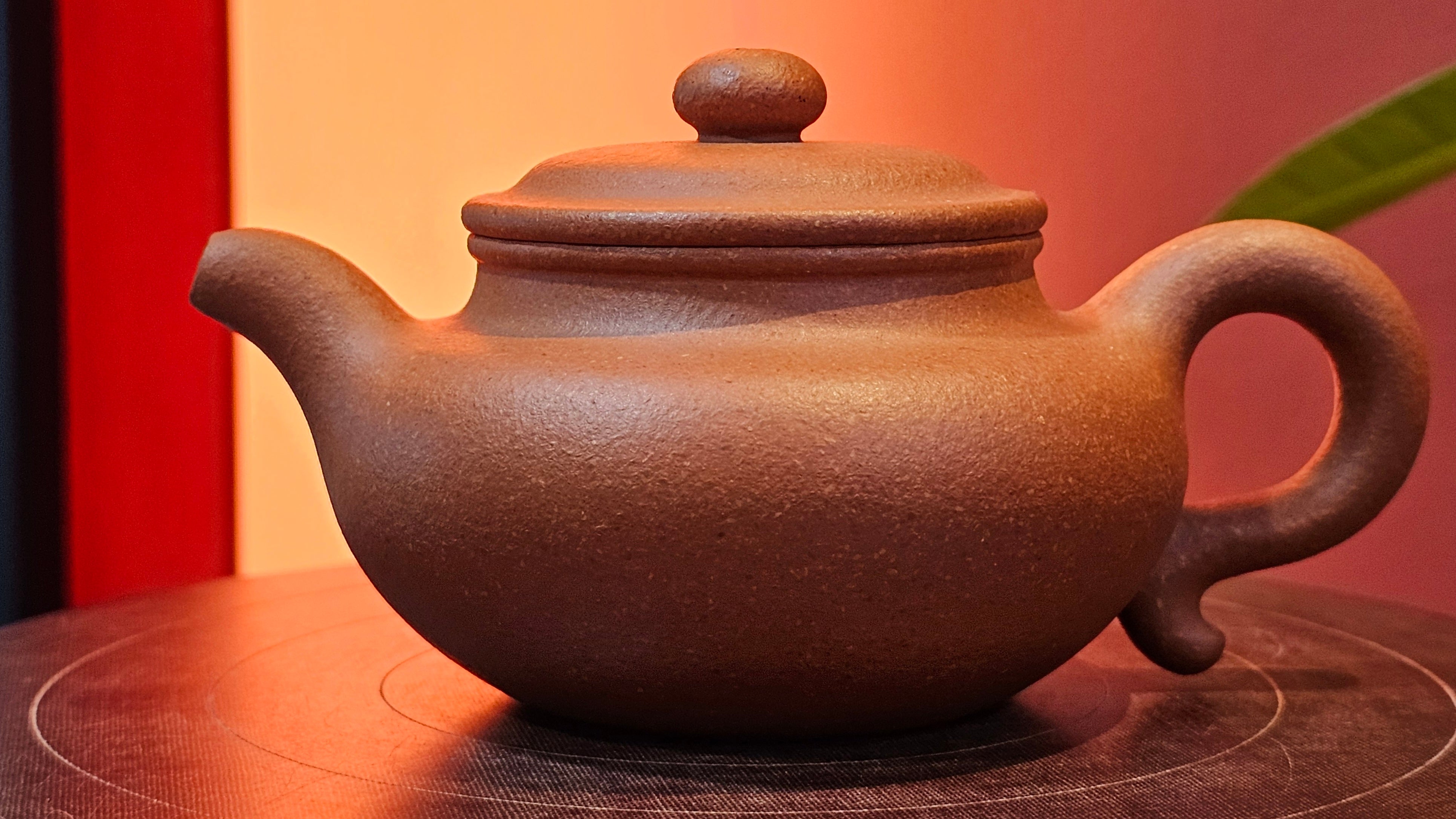 Fang Gu 仿古, 152.1ml, Huang Jiang Po Ni 黄降坡泥, by our Collaborative Craftsman Chen Fa Chu 陈法初 ~!Congratulations to Mr B., 1506hrs 11th August 2025, Grand Rapids! MI.