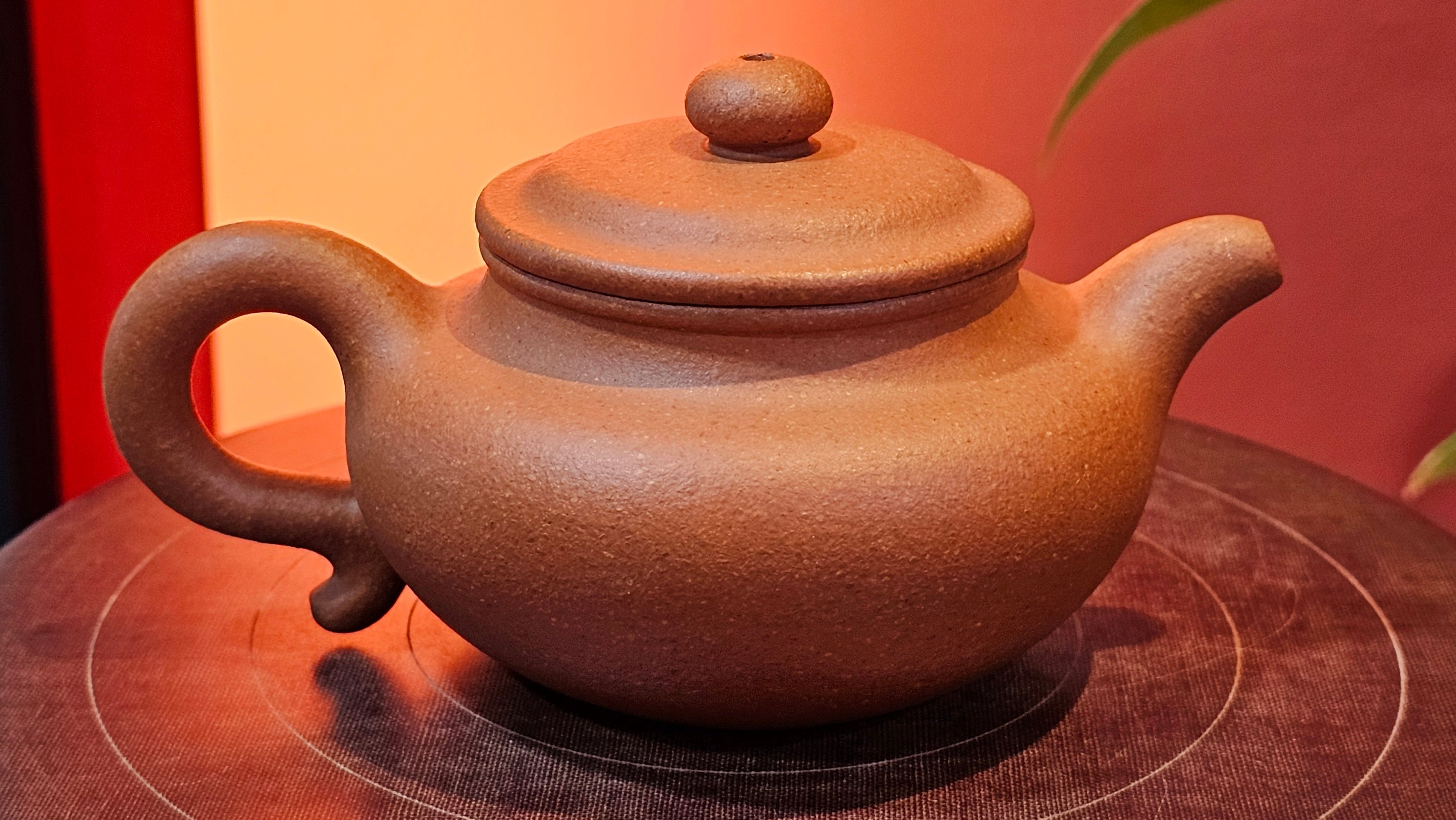 Fang Gu 仿古, 152.1ml, Huang Jiang Po Ni 黄降坡泥, by our Collaborative Craftsman Chen Fa Chu 陈法初 ~!Congratulations to Mr B., 1506hrs 11th August 2025, Grand Rapids! MI.