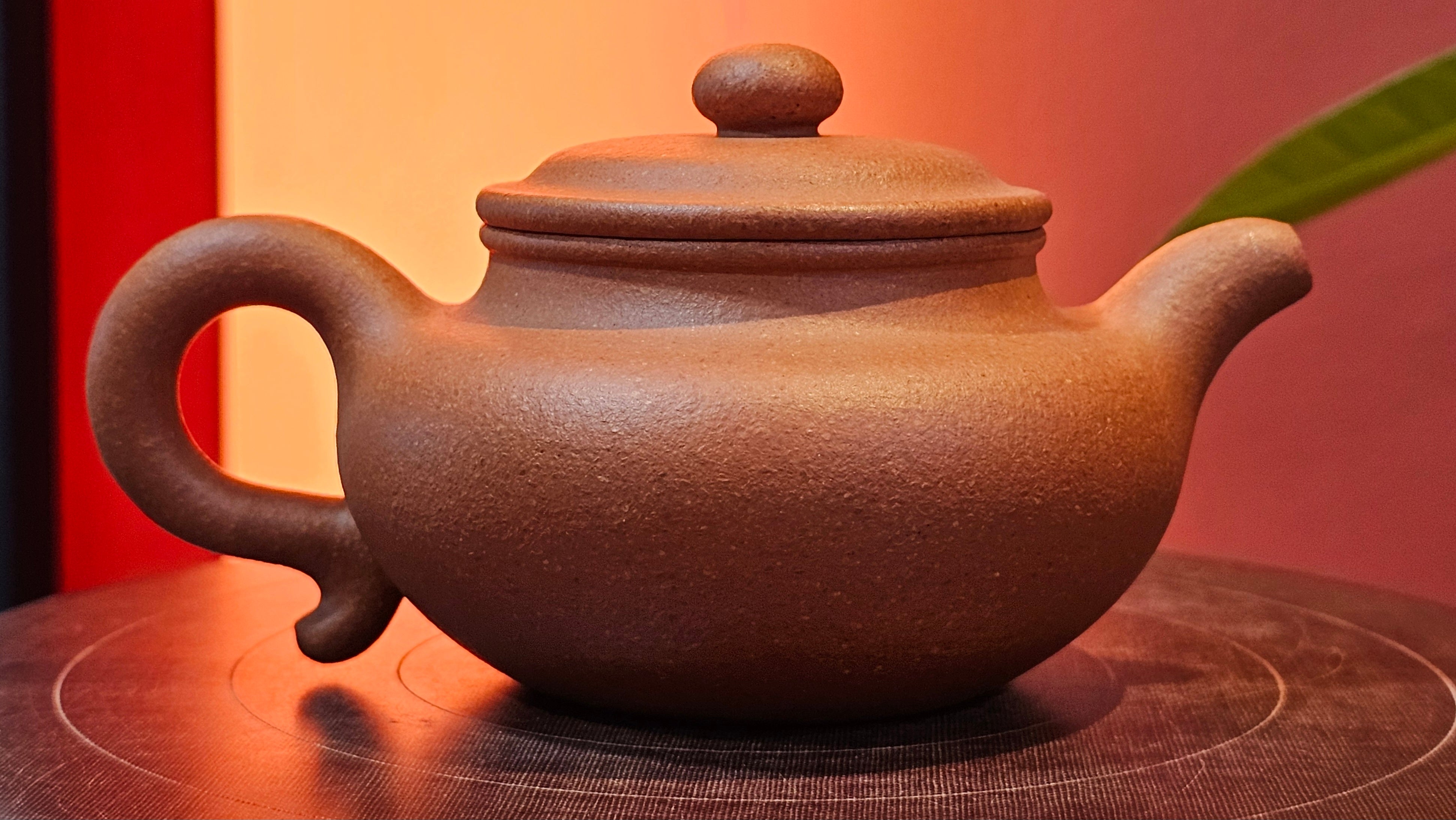 Fang Gu 仿古, 152.1ml, Huang Jiang Po Ni 黄降坡泥, by our Collaborative Craftsman Chen Fa Chu 陈法初 ~!Congratulations to Mr B., 1506hrs 11th August 2025, Grand Rapids! MI.