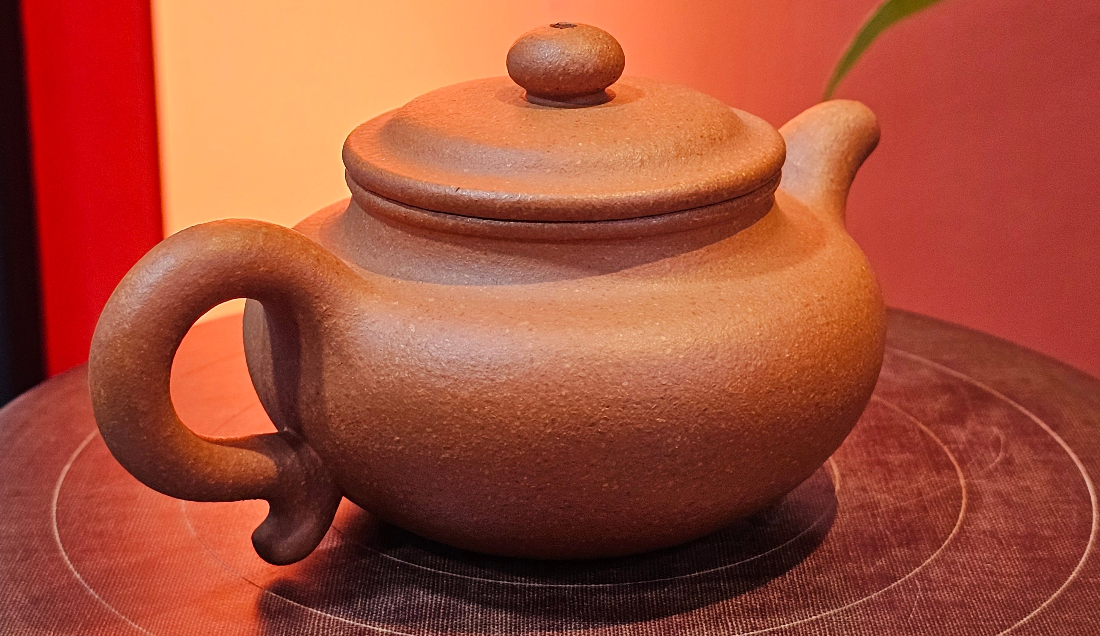 Fang Gu 仿古, 152.1ml, Huang Jiang Po Ni 黄降坡泥, by our Collaborative Craftsman Chen Fa Chu 陈法初 ~!Congratulations to Mr B., 1506hrs 11th August 2025, Grand Rapids! MI.