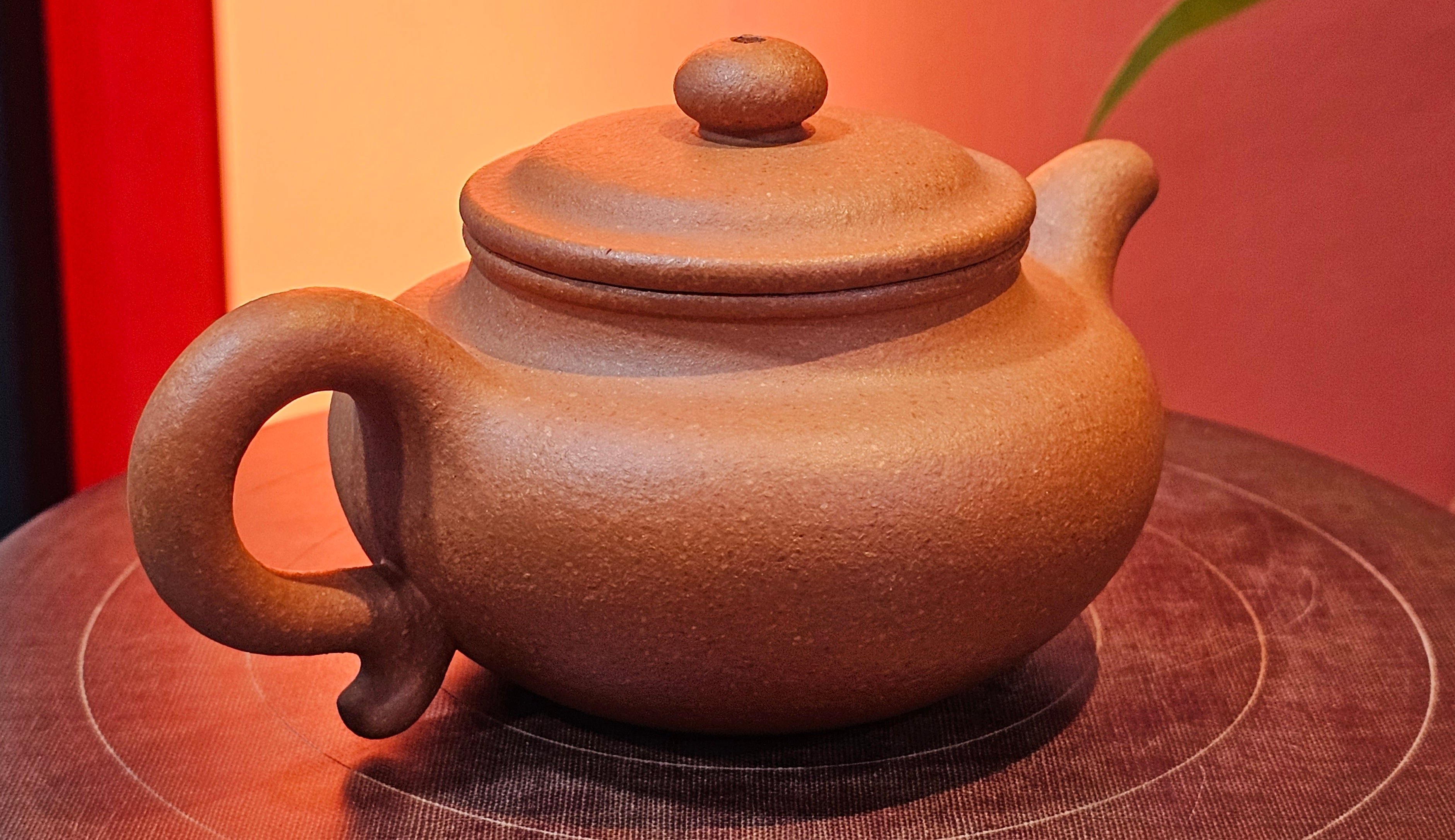 Fang Gu 仿古, 152.1ml, Huang Jiang Po Ni 黄降坡泥, by our Collaborative Craftsman Chen Fa Chu 陈法初 ~!Congratulations to Mr B., 1506hrs 11th August 2025, Grand Rapids! MI.