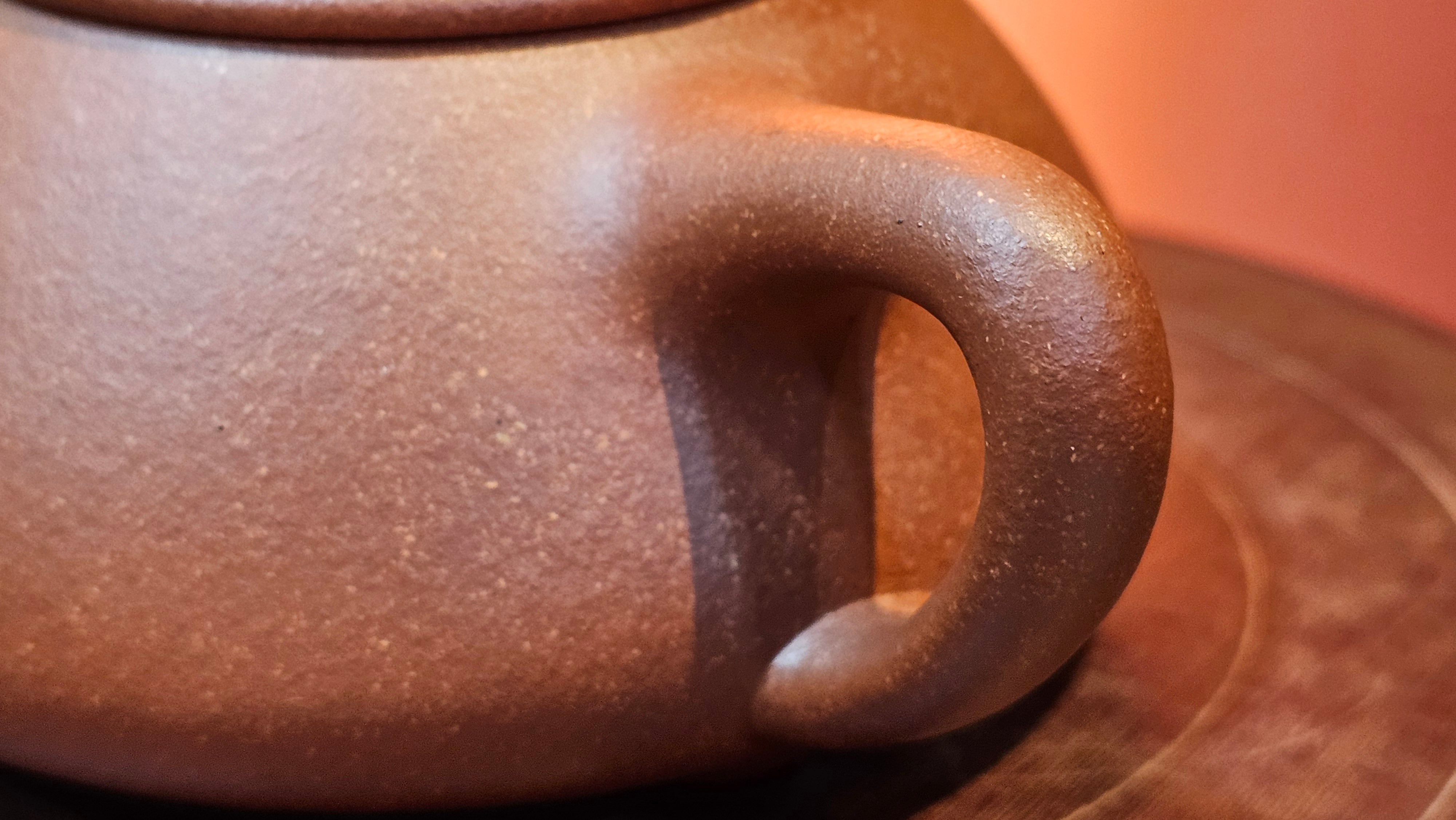 Jing Zhou Shi Piao 景舟石瓢, 239.8ml, Hong Jiang Po Ni 红降坡泥, by Craftsman Chen Gui Zhi 陈桂枝。(Red JiangPoNi is rarer than Yellow JiangPoNi, XiaoMeiYao ZhuNi & ZhaoZhuang ZhuNi) ~!Congratulations to Ms K.C.! 1549hrs 30th August 2025, Ontario, Canada🇨🇦!