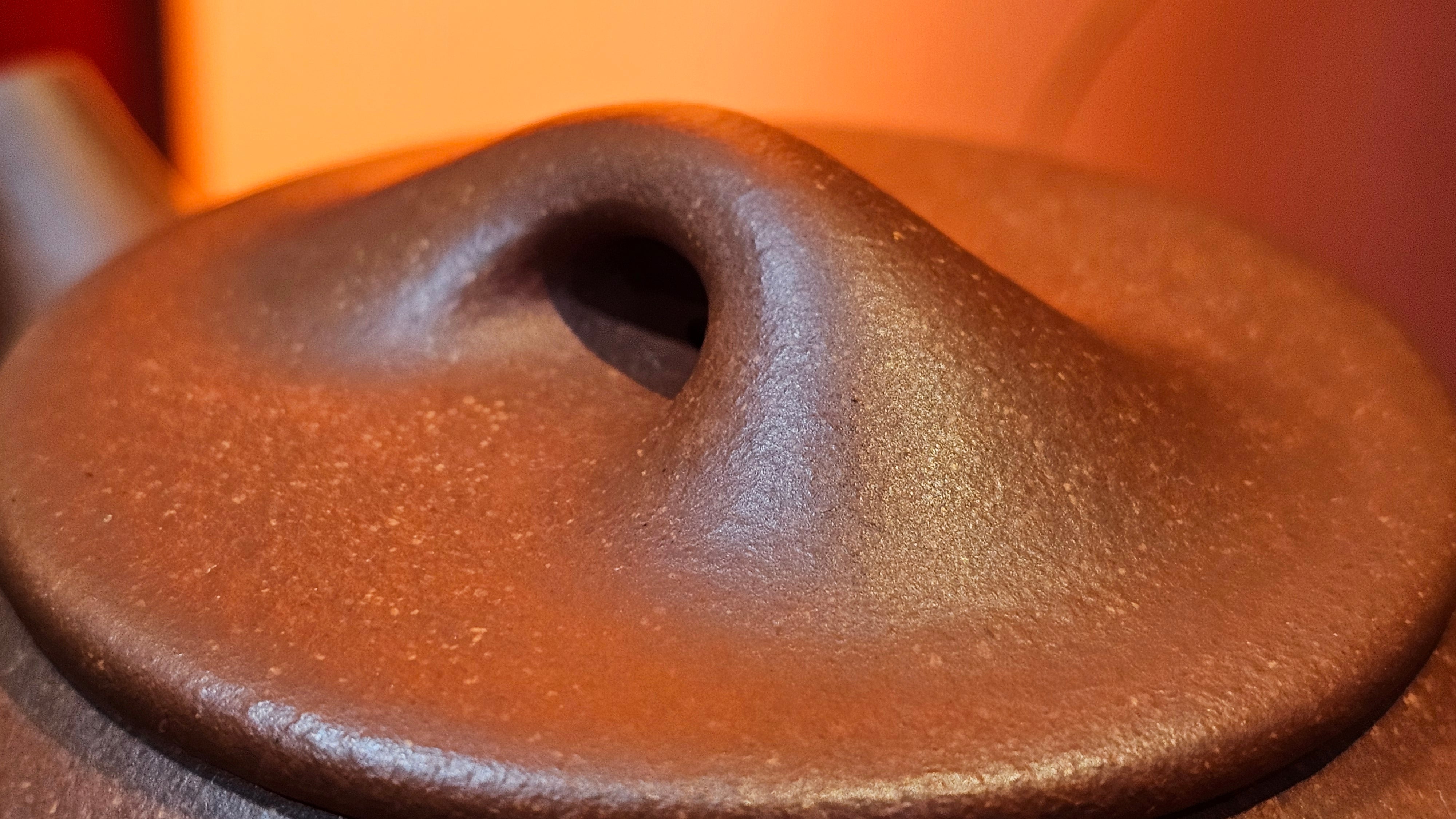 Jing Zhou Shi Piao 景舟石瓢, 239.8ml, Hong Jiang Po Ni 红降坡泥, by Craftsman Chen Gui Zhi 陈桂枝。(Red JiangPoNi is rarer than Yellow JiangPoNi, XiaoMeiYao ZhuNi & ZhaoZhuang ZhuNi) ~!Congratulations to Ms K.C.! 1549hrs 30th August 2025, Ontario, Canada🇨🇦!