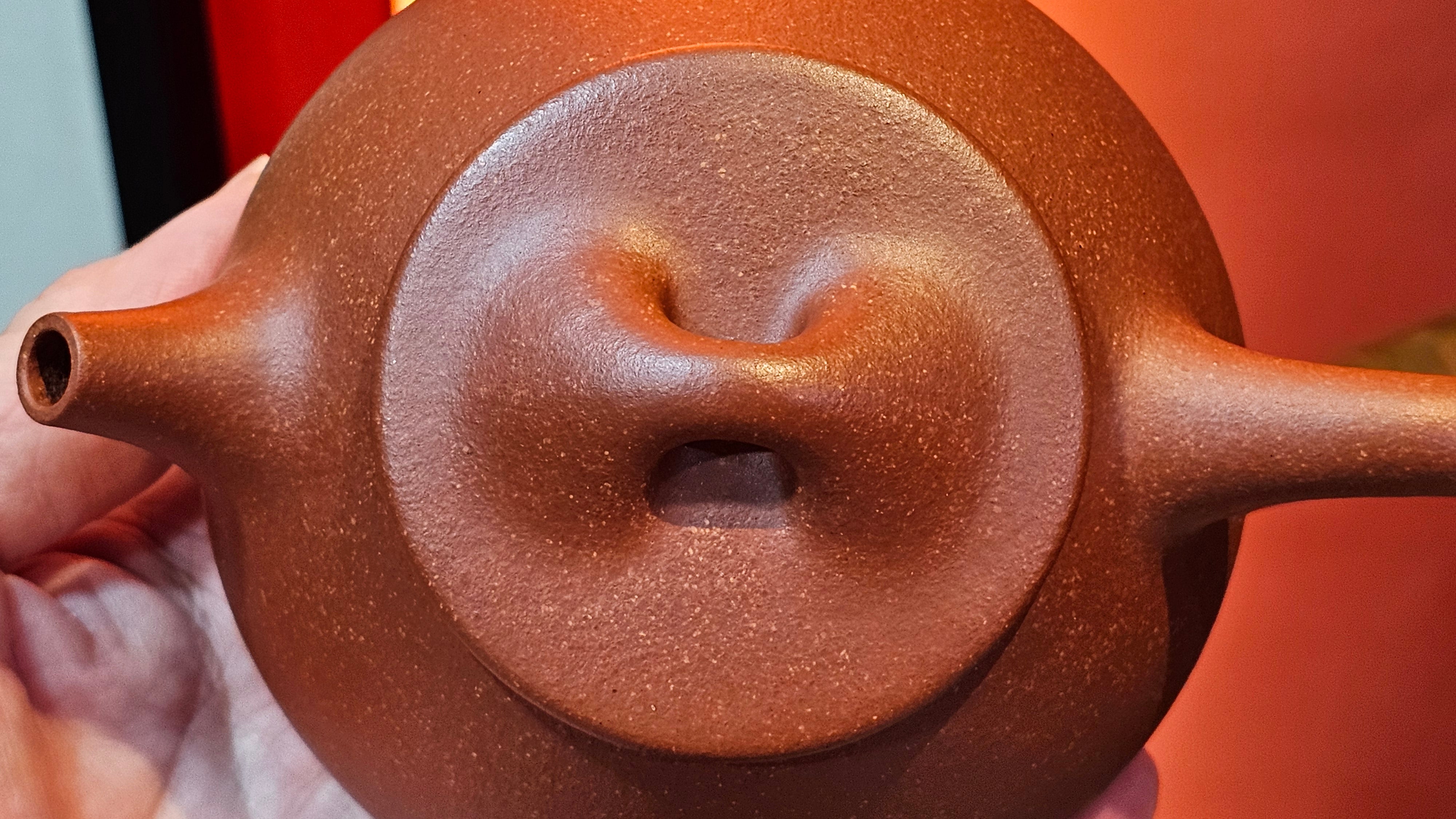 Jing Zhou Shi Piao 景舟石瓢, 239.8ml, Hong Jiang Po Ni 红降坡泥, by Craftsman Chen Gui Zhi 陈桂枝。(Red JiangPoNi is rarer than Yellow JiangPoNi, XiaoMeiYao ZhuNi & ZhaoZhuang ZhuNi) ~!Congratulations to Ms K.C.! 1549hrs 30th August 2025, Ontario, Canada🇨🇦!