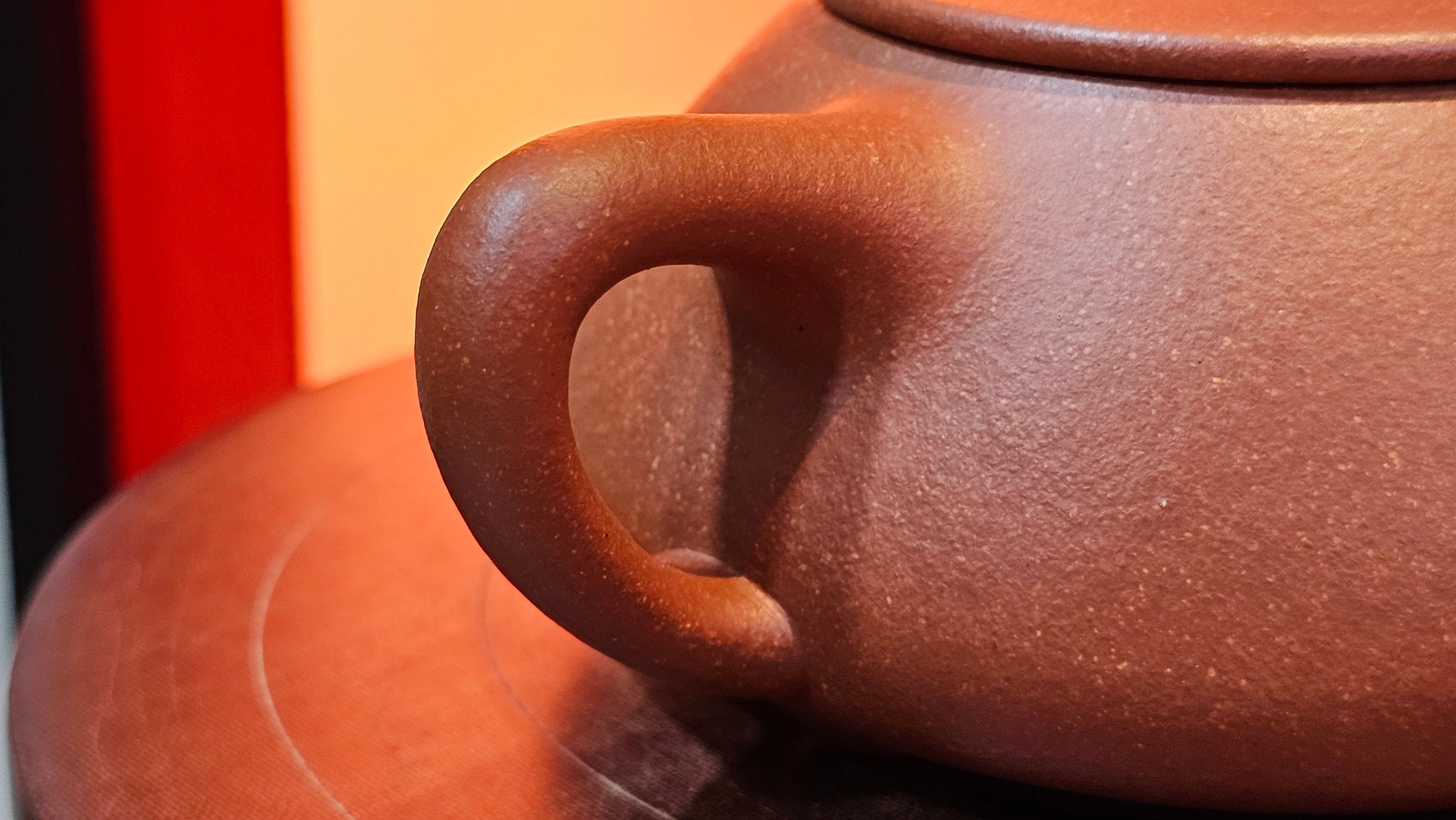 Jing Zhou Shi Piao 景舟石瓢, 239.8ml, Hong Jiang Po Ni 红降坡泥, by Craftsman Chen Gui Zhi 陈桂枝。(Red JiangPoNi is rarer than Yellow JiangPoNi, XiaoMeiYao ZhuNi & ZhaoZhuang ZhuNi) ~!Congratulations to Ms K.C.! 1549hrs 30th August 2025, Ontario, Canada🇨🇦!