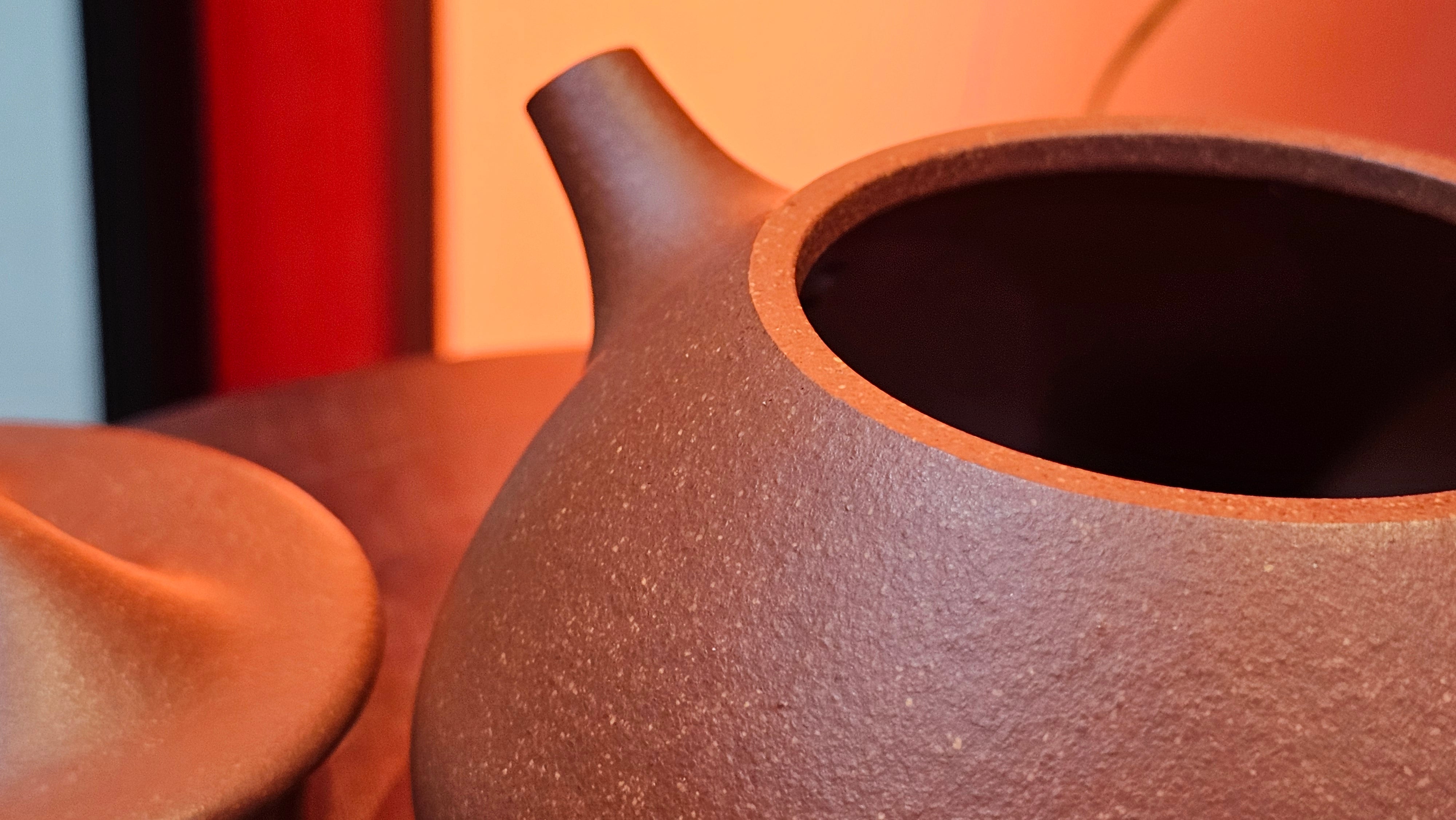 Jing Zhou Shi Piao 景舟石瓢, 239.8ml, Hong Jiang Po Ni 红降坡泥, by Craftsman Chen Gui Zhi 陈桂枝。(Red JiangPoNi is rarer than Yellow JiangPoNi, XiaoMeiYao ZhuNi & ZhaoZhuang ZhuNi) ~!Congratulations to Ms K.C.! 1549hrs 30th August 2025, Ontario, Canada🇨🇦!