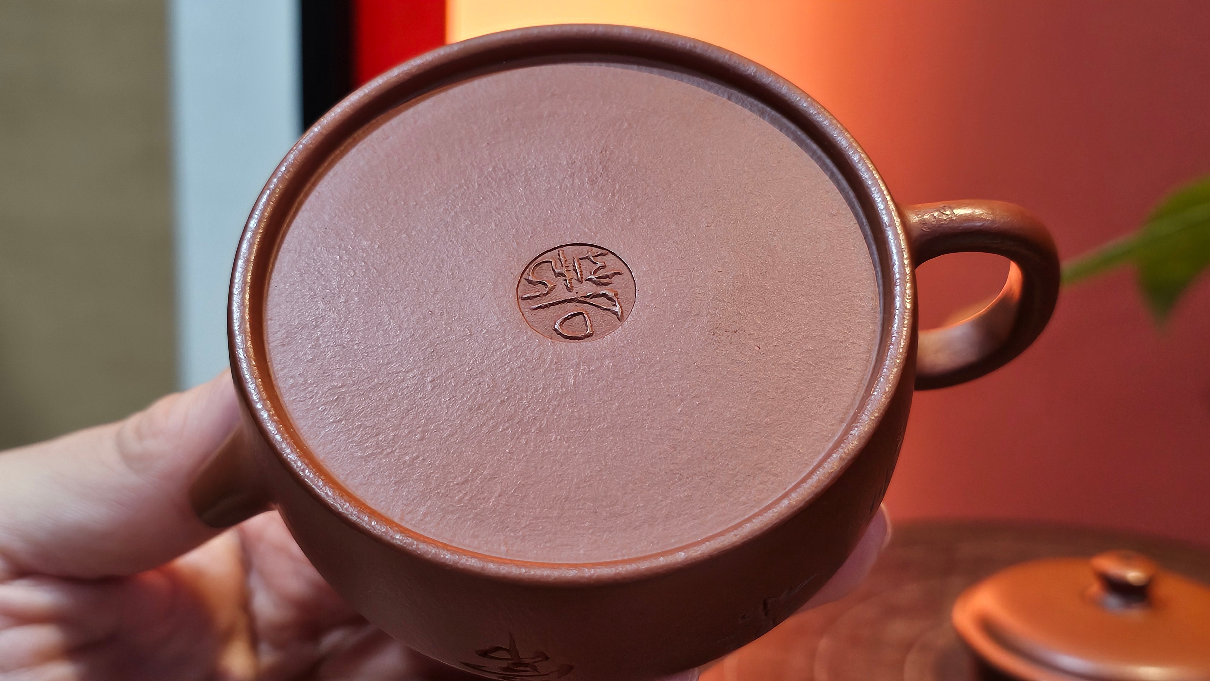 De Zhong 德钟 (Ai De Zhong 矮德钟), 122.9ml, Xiao Mei Yao Zhu Ni 小煤窑朱泥, by Craftsman Shi Yun 石芸。Congratulationsto Mr G.S.! 0032hrs 8th August 2025, Ellon, Scotland🇬🇧!