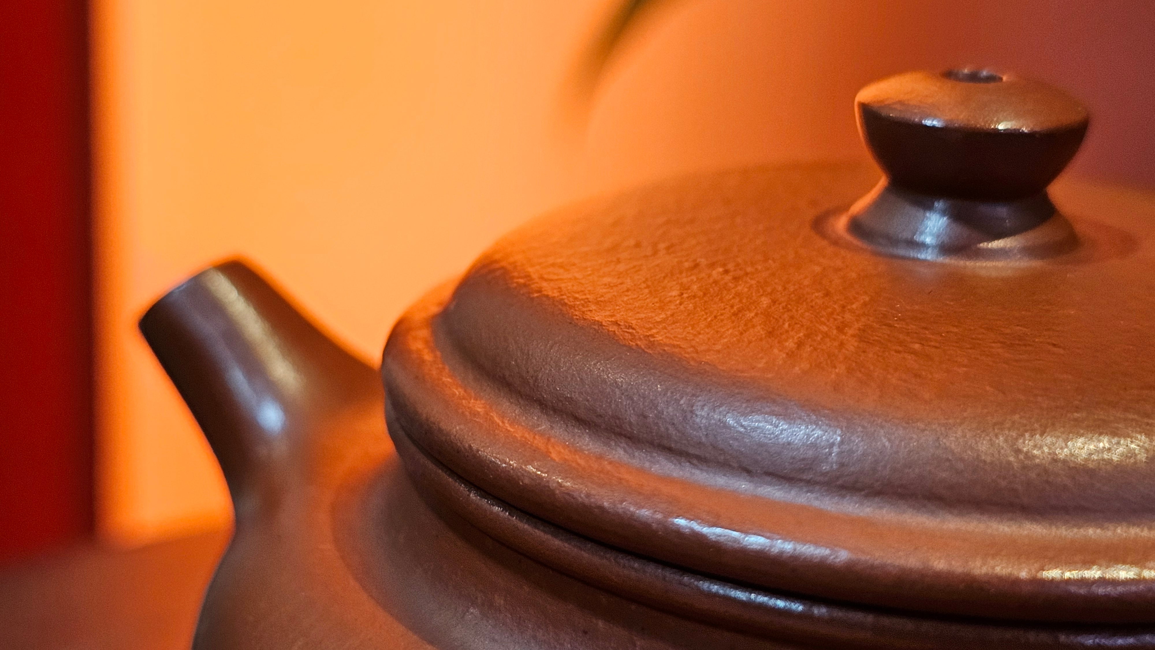 De Zhong 德钟 (Ai De Zhong 矮德钟), 122.9ml, Xiao Mei Yao Zhu Ni 小煤窑朱泥, by Craftsman Shi Yun 石芸。Congratulationsto Mr G.S.! 0032hrs 8th August 2025, Ellon, Scotland🇬🇧!