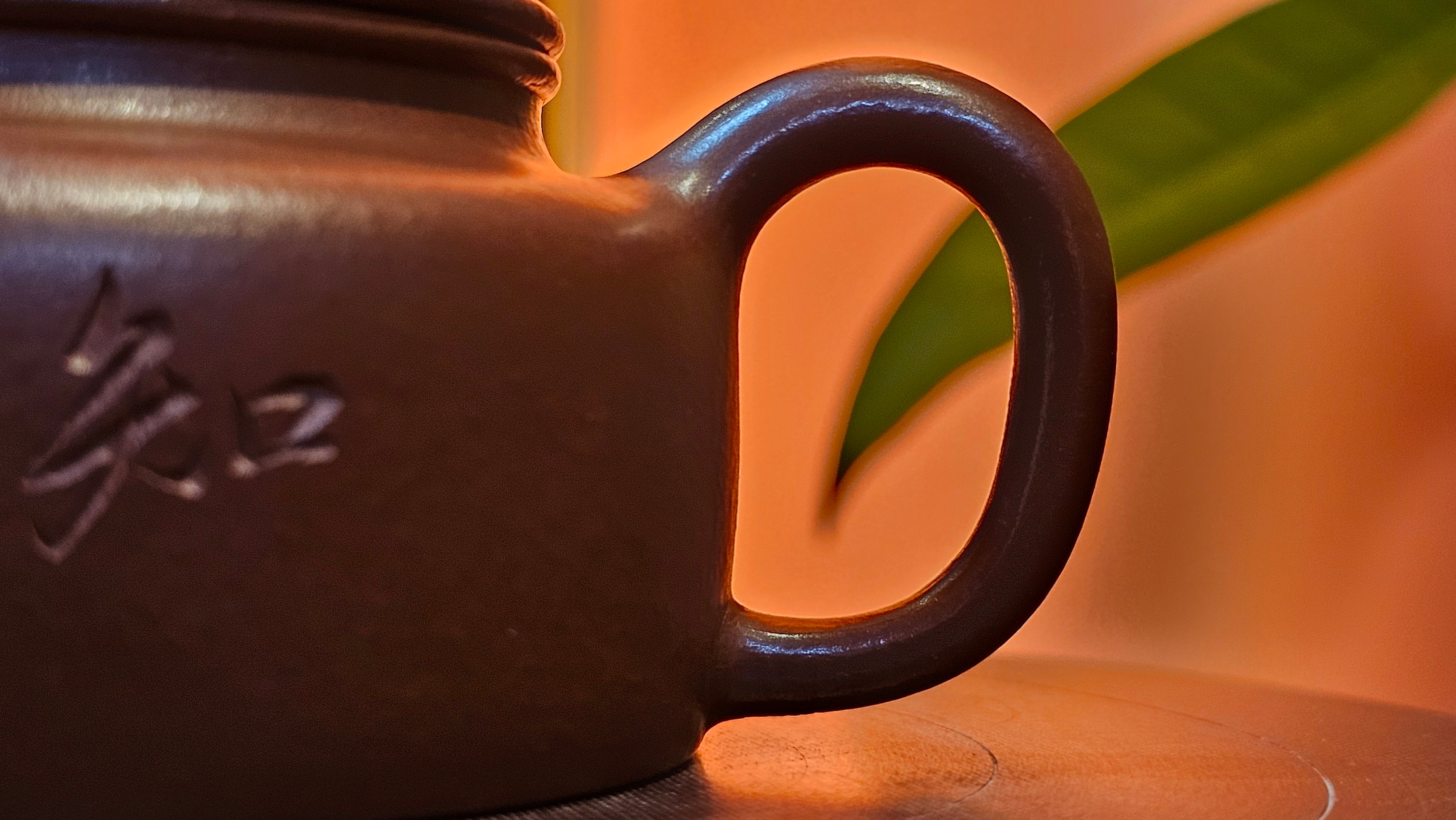 De Zhong 德钟 (Ai De Zhong 矮德钟), 122.9ml, Xiao Mei Yao Zhu Ni 小煤窑朱泥, by Craftsman Shi Yun 石芸。Congratulationsto Mr G.S.! 0032hrs 8th August 2025, Ellon, Scotland🇬🇧!