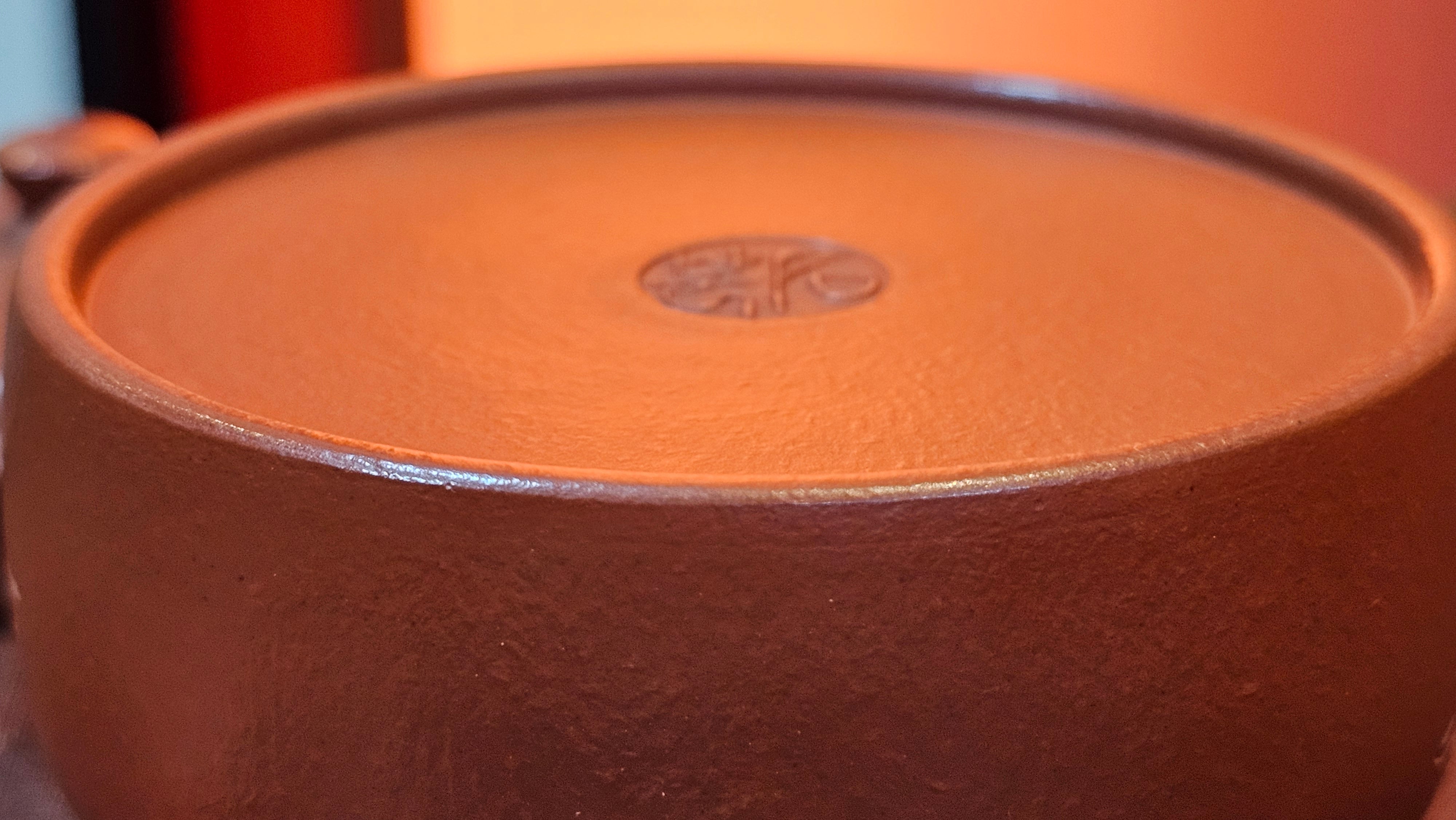 De Zhong 德钟 (Ai De Zhong 矮德钟), 122.9ml, Xiao Mei Yao Zhu Ni 小煤窑朱泥, by Craftsman Shi Yun 石芸。Congratulationsto Mr G.S.! 0032hrs 8th August 2025, Ellon, Scotland🇬🇧!