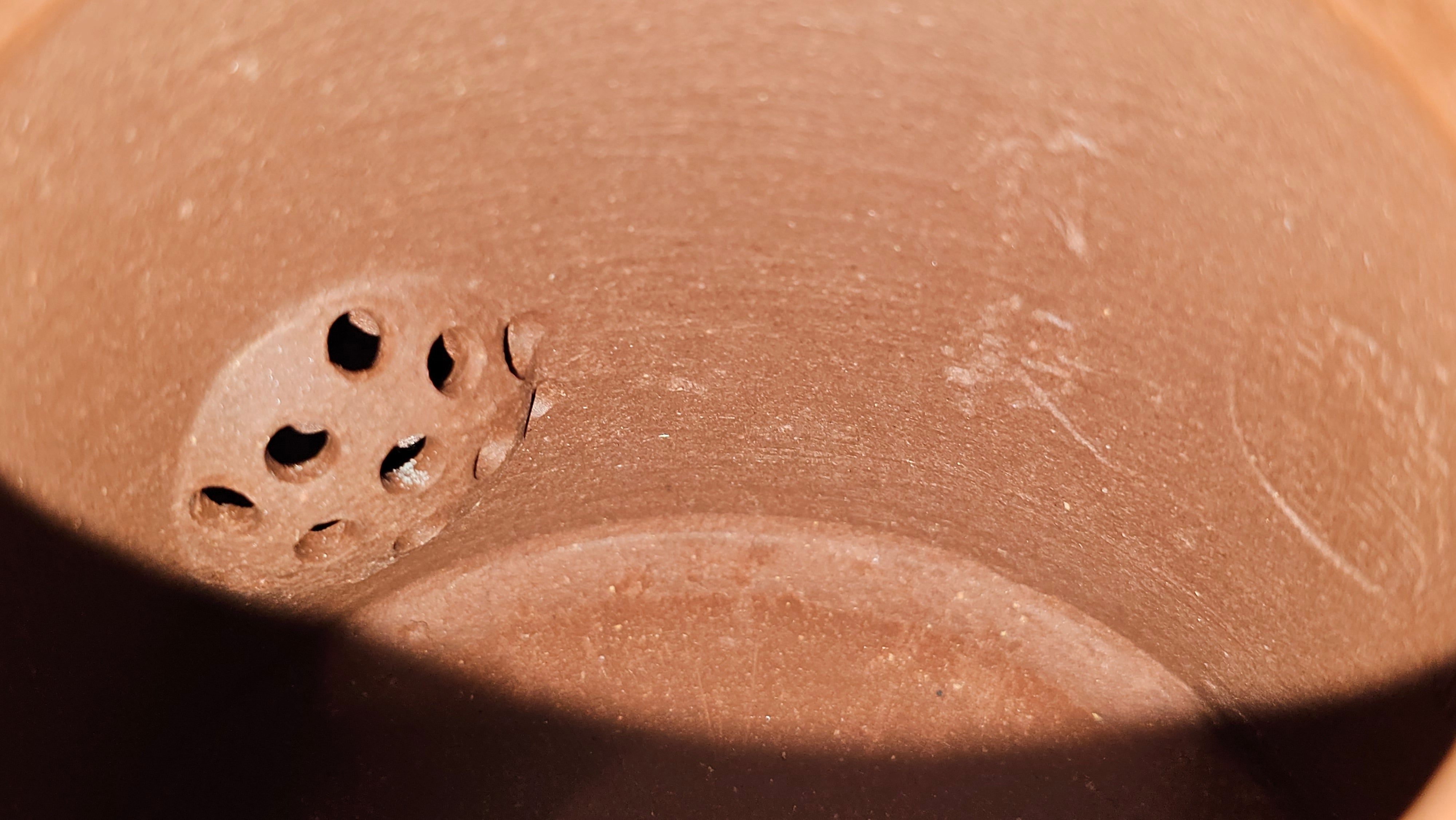 《湘妃竹段》"Xiang Fei Zhu Duan", 240.8ml, Di Cao Qing Zi Ni with Duan Ni Clay embellishments for the characteristic "Xiang Fei Bamboo" Patterns, by L4 Assoc Master Yu Chun Lei 俞春雷 ~ !Congratulations to Mr T.N., 1647hrs 3rd Aug 2025, Mississauga! Canada🇨🇦.