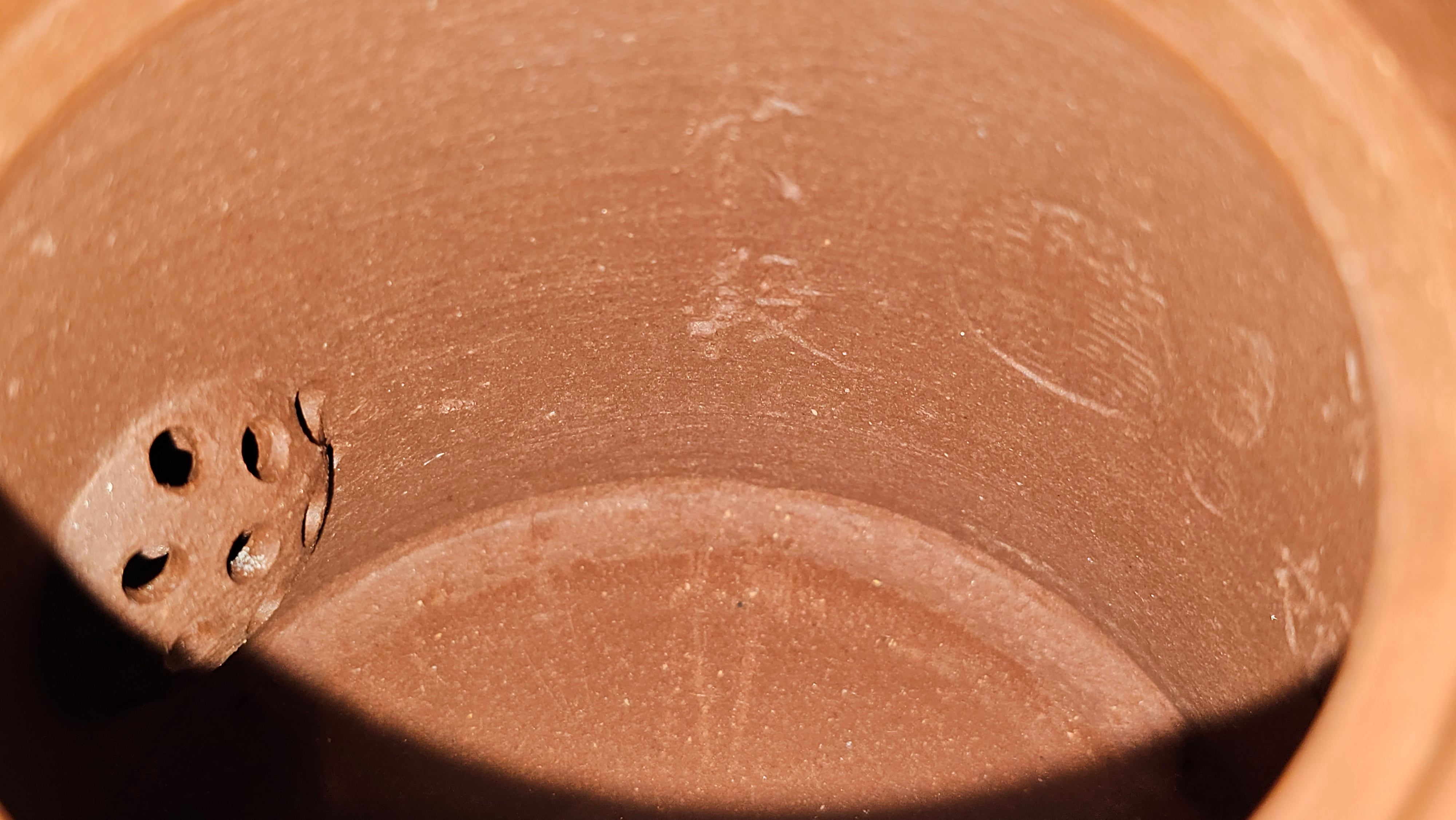 《湘妃竹段》"Xiang Fei Zhu Duan", 240.8ml, Di Cao Qing Zi Ni with Duan Ni Clay embellishments for the characteristic "Xiang Fei Bamboo" Patterns, by L4 Assoc Master Yu Chun Lei 俞春雷 ~ !Congratulations to Mr T.N., 1647hrs 3rd Aug 2025, Mississauga! Canada🇨🇦.