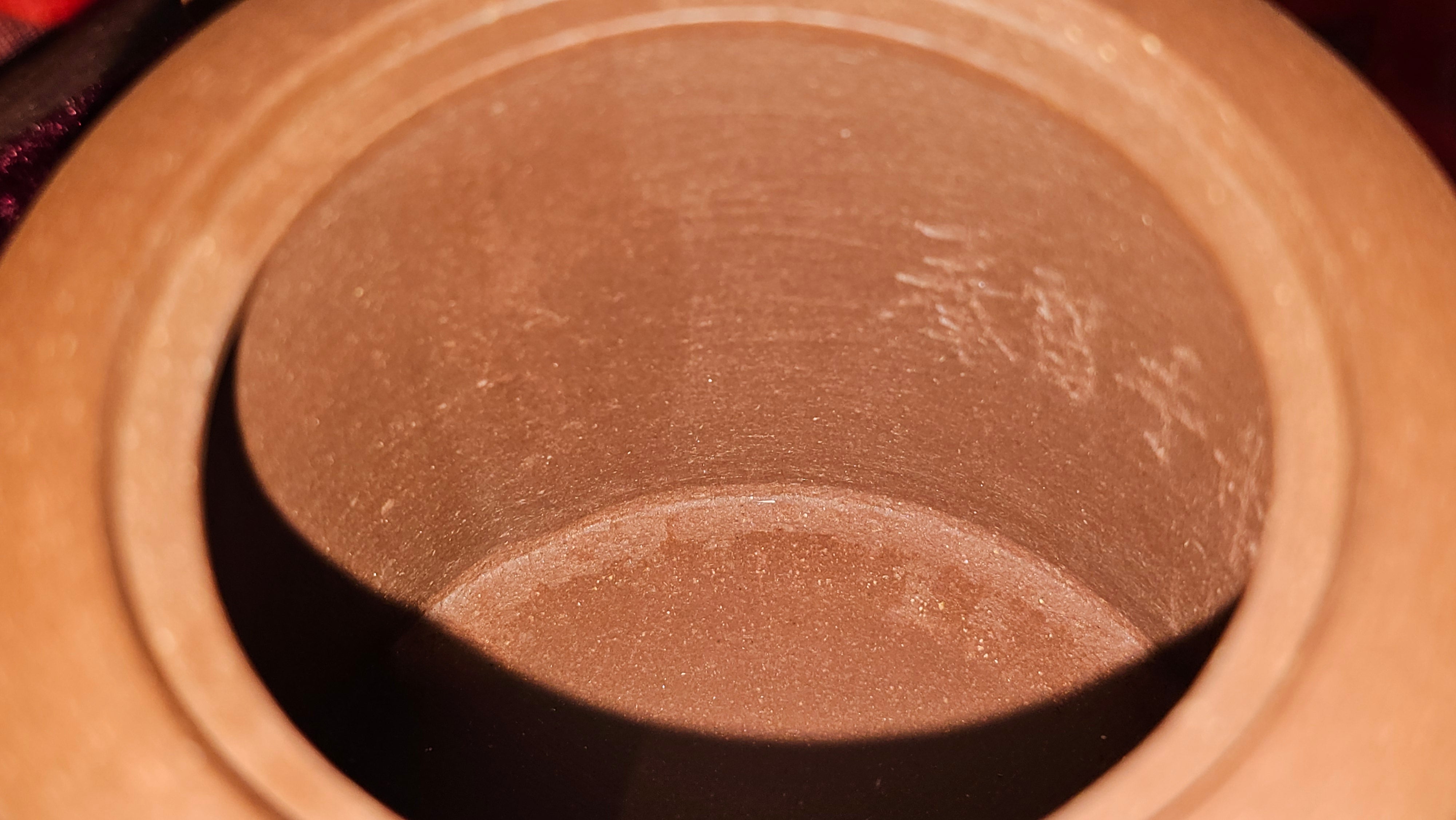 《湘妃竹段》"Xiang Fei Zhu Duan", 240.8ml, Di Cao Qing Zi Ni with Duan Ni Clay embellishments for the characteristic "Xiang Fei Bamboo" Patterns, by L4 Assoc Master Yu Chun Lei 俞春雷 ~ !Congratulations to Mr T.N., 1647hrs 3rd Aug 2025, Mississauga! Canada🇨🇦.