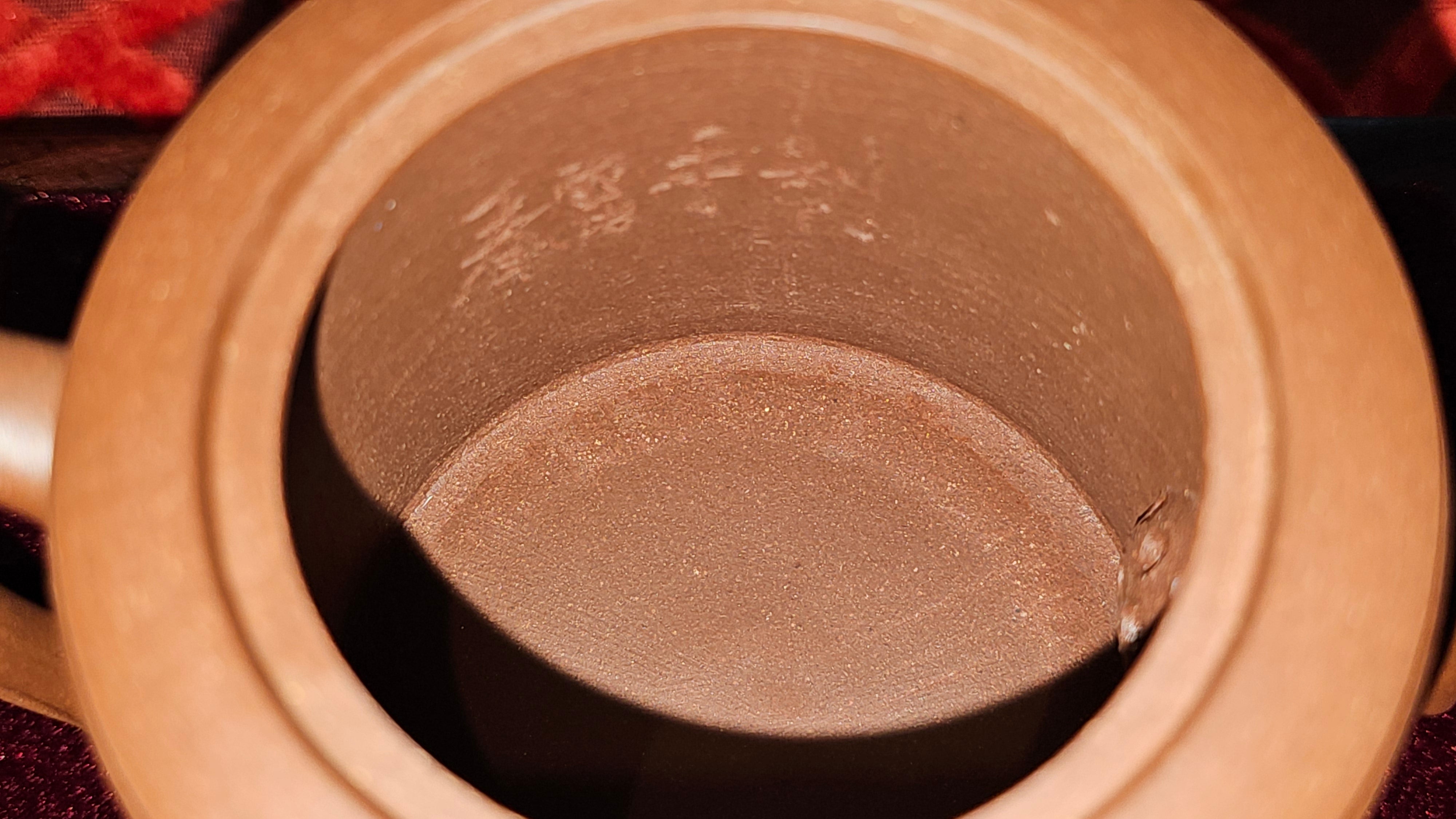 《湘妃竹段》"Xiang Fei Zhu Duan", 240.8ml, Di Cao Qing Zi Ni with Duan Ni Clay embellishments for the characteristic "Xiang Fei Bamboo" Patterns, by L4 Assoc Master Yu Chun Lei 俞春雷 ~ !Congratulations to Mr T.N., 1647hrs 3rd Aug 2025, Mississauga! Canada🇨🇦.