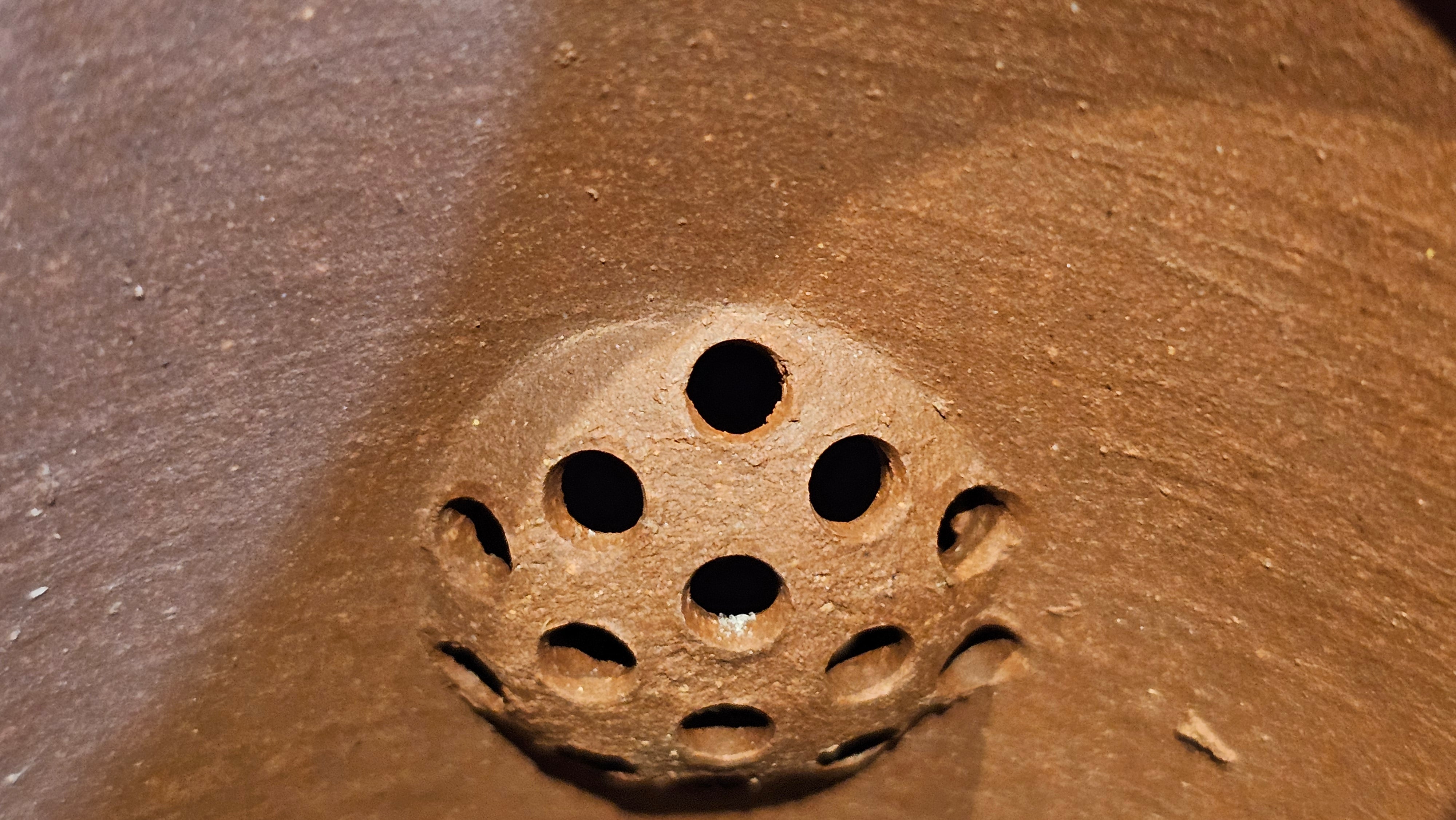 《湘妃竹段》"Xiang Fei Zhu Duan", 240.8ml, Di Cao Qing Zi Ni with Duan Ni Clay embellishments for the characteristic "Xiang Fei Bamboo" Patterns, by L4 Assoc Master Yu Chun Lei 俞春雷 ~ !Congratulations to Mr T.N., 1647hrs 3rd Aug 2025, Mississauga! Canada🇨🇦.