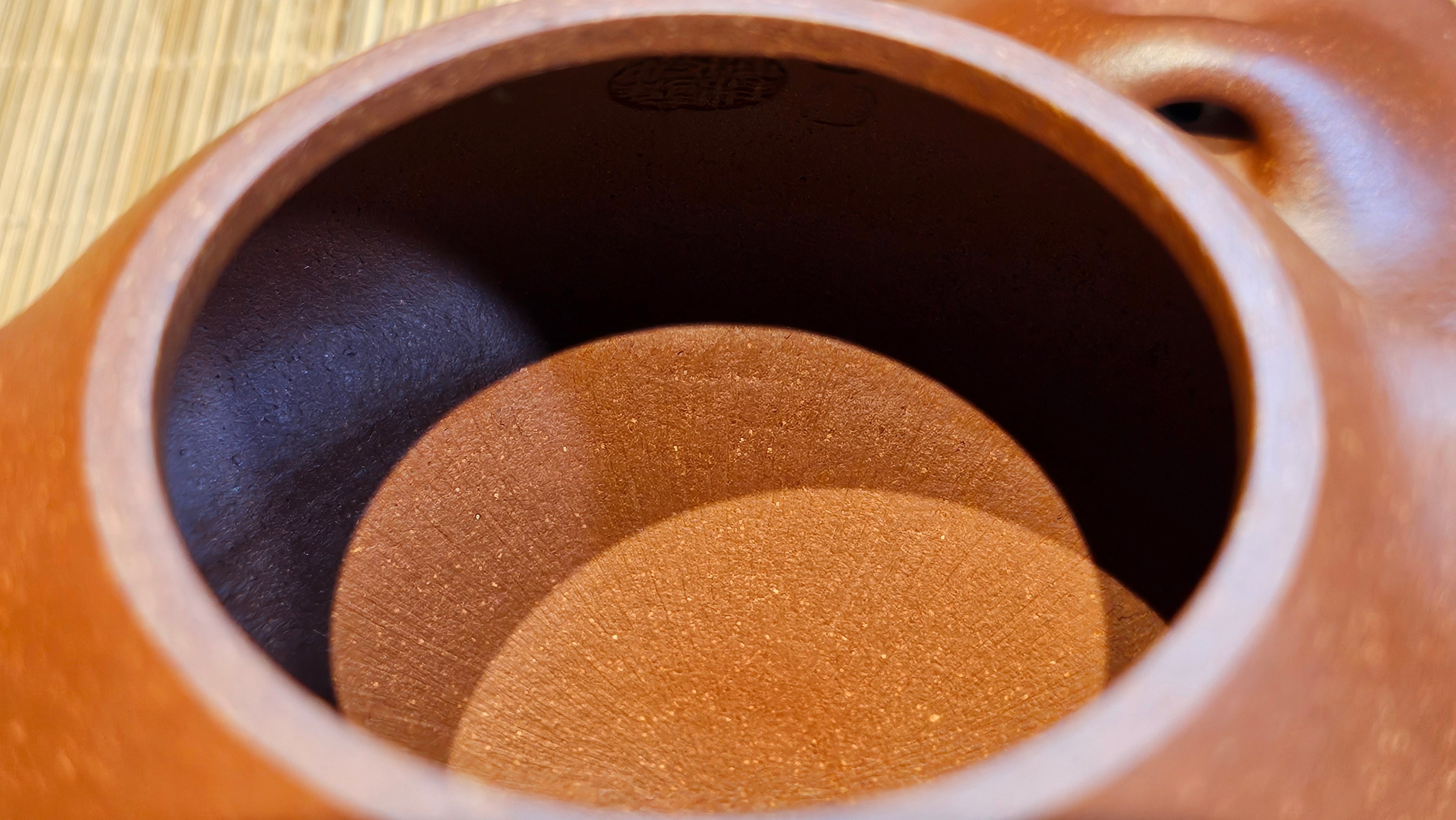 Jing Zhou Shi Piao 景舟石瓢, 239.8ml, Hong Jiang Po Ni 红降坡泥, by Craftsman Chen Gui Zhi 陈桂枝。(Red JiangPoNi is rarer than Yellow JiangPoNi, XiaoMeiYao ZhuNi & ZhaoZhuang ZhuNi) ~!Congratulations to Ms K.C.! 1549hrs 30th August 2025, Ontario, Canada🇨🇦!