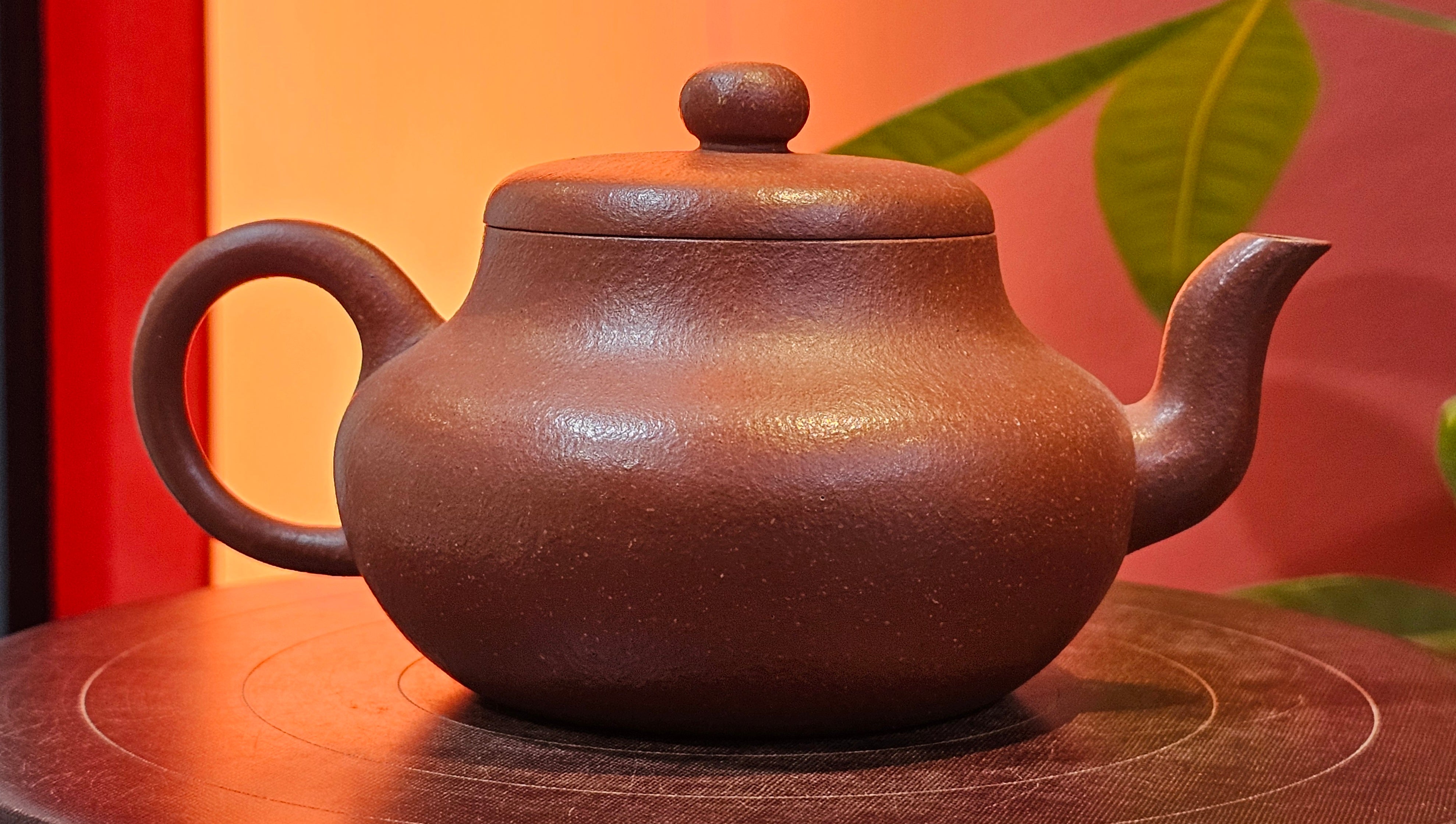 Jun De 君德, 193.7ml, Hong Jiang Po Ni 红降坡泥, by Craftsman Chen Gui Zhi 陈桂枝。(Red JiangPoNi is rarer than Yellow JiangPoNi, XiaoMeiYao ZhuNi & ZhaoZhuang ZhuNi)~Congratulations!to Mr E.W.! 1127hrs 19th Sept 2025, Berkeley, CA.