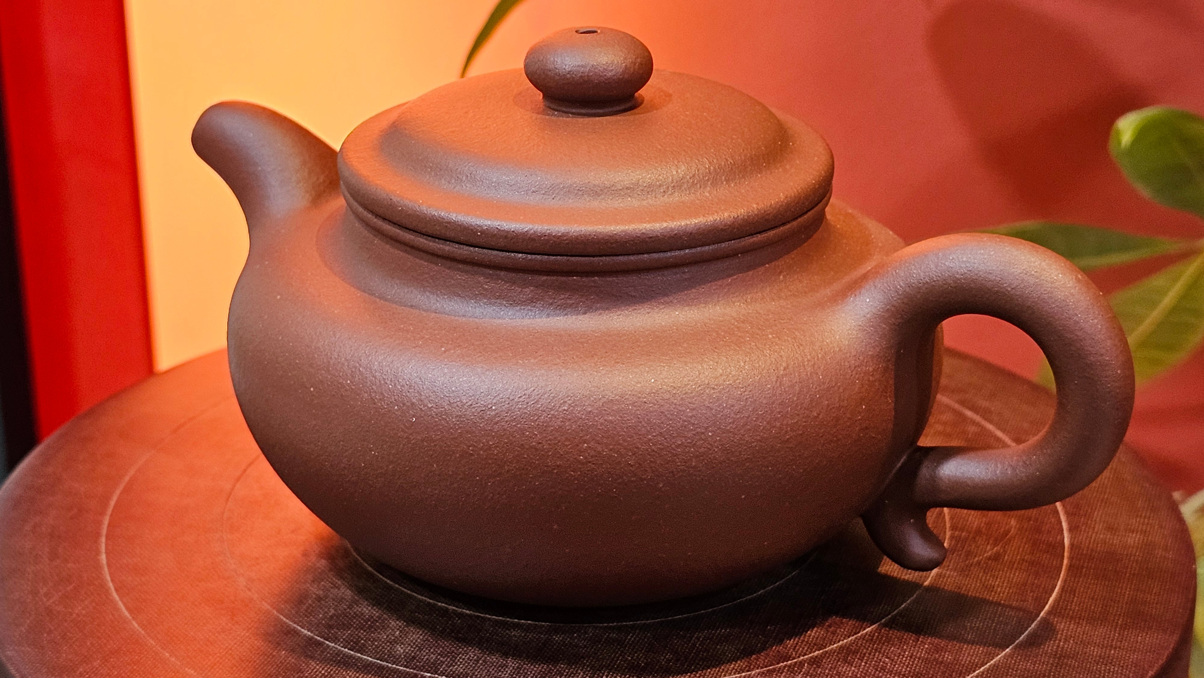 Fang Gu 仿古, 275.3ml, Di Cao Qing Zi Ni 底槽青紫泥, by our Collaborative Craftsman Chen Fa Chu 陈法初 ~ Congratulations!to Mr I.B.! 0256hrs 9th August 2025, Vienna, VA!