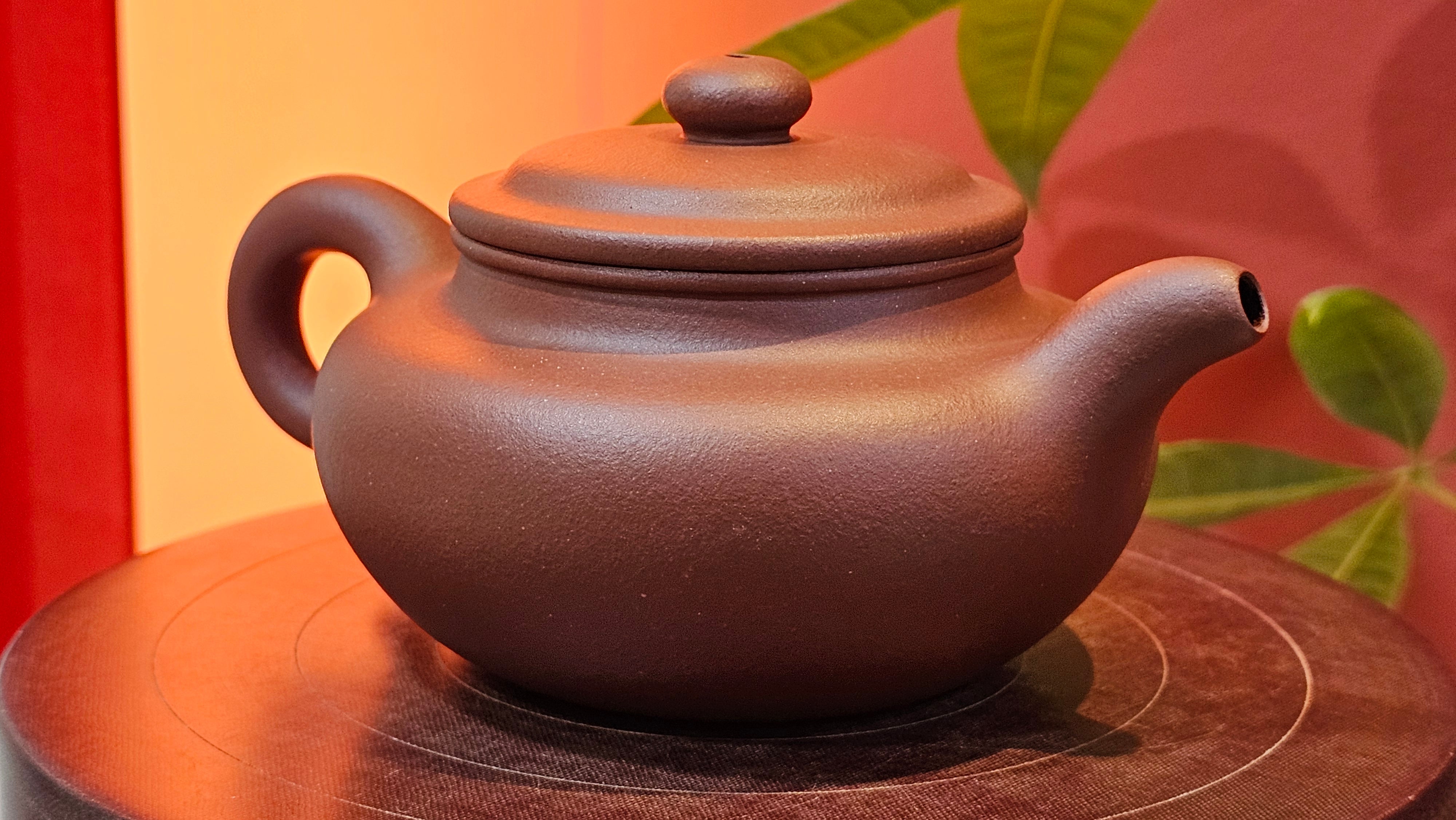 Fang Gu 仿古, 275.3ml, Di Cao Qing Zi Ni 底槽青紫泥, by our Collaborative Craftsman Chen Fa Chu 陈法初 ~ Congratulations!to Mr I.B.! 0256hrs 9th August 2025, Vienna, VA!