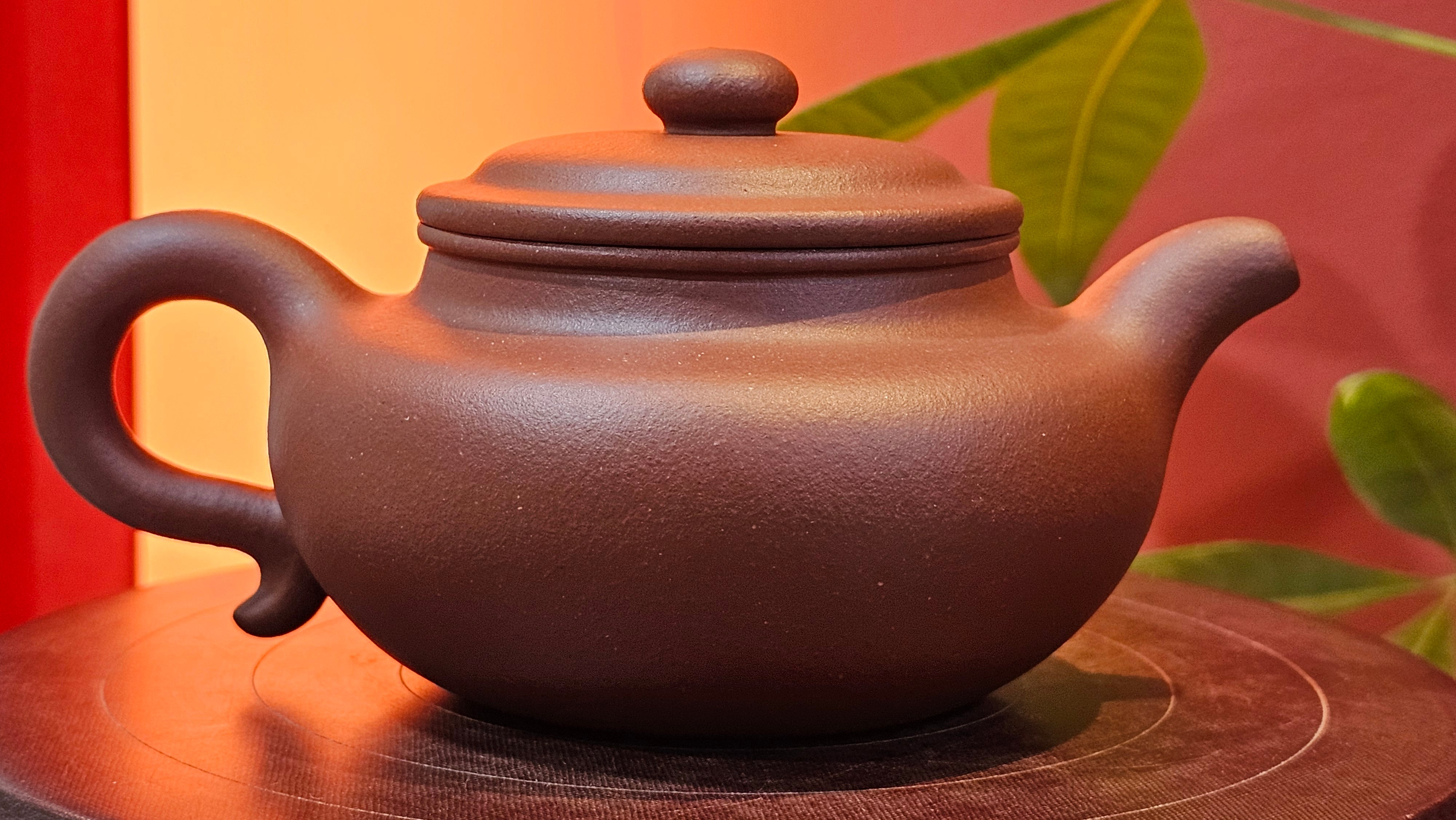 Fang Gu 仿古, 275.3ml, Di Cao Qing Zi Ni 底槽青紫泥, by our Collaborative Craftsman Chen Fa Chu 陈法初 ~ Congratulations!to Mr I.B.! 0256hrs 9th August 2025, Vienna, VA!