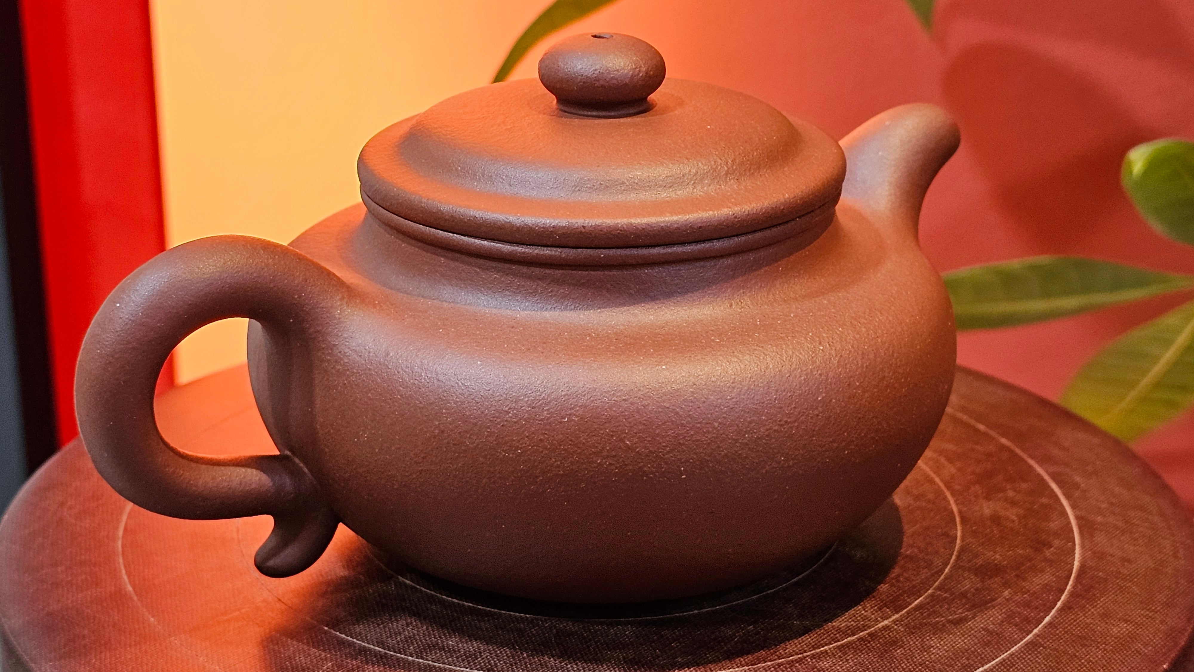 Fang Gu 仿古, 275.3ml, Di Cao Qing Zi Ni 底槽青紫泥, by our Collaborative Craftsman Chen Fa Chu 陈法初 ~ Congratulations!to Mr I.B.! 0256hrs 9th August 2025, Vienna, VA!