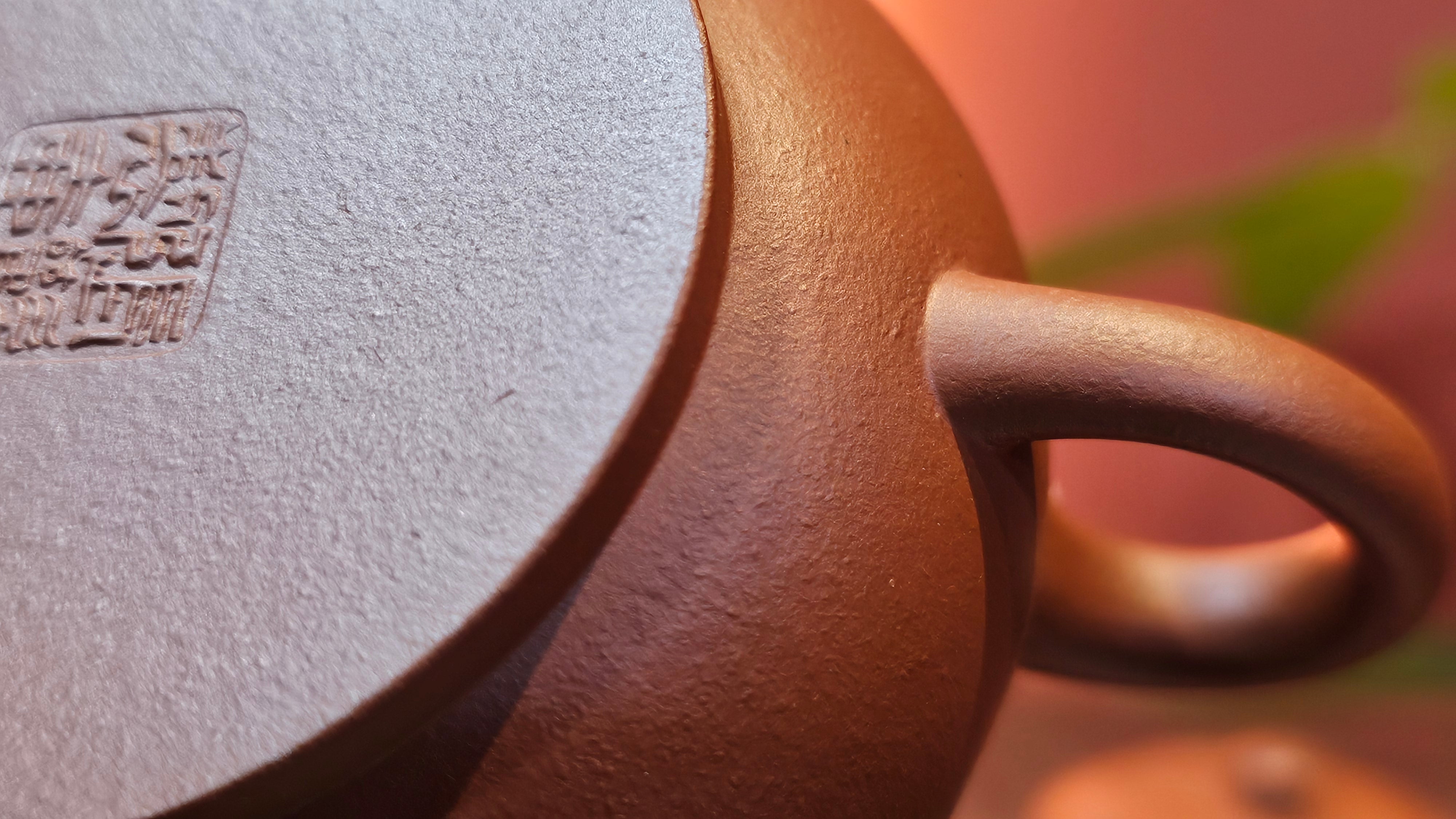 Qing Shi Gong Deng《清式宫灯》, 140.8ml, Xiao Hong Ni 小红泥, by our Craftsman Zhang Huan 张欢, Engraving by Craftsman Pe'eng Pe'eng 芃芃 ~ Congratulations to Mr J.G.! 2129hrs 10th August 2025, Sydney, Australia🇦🇺!