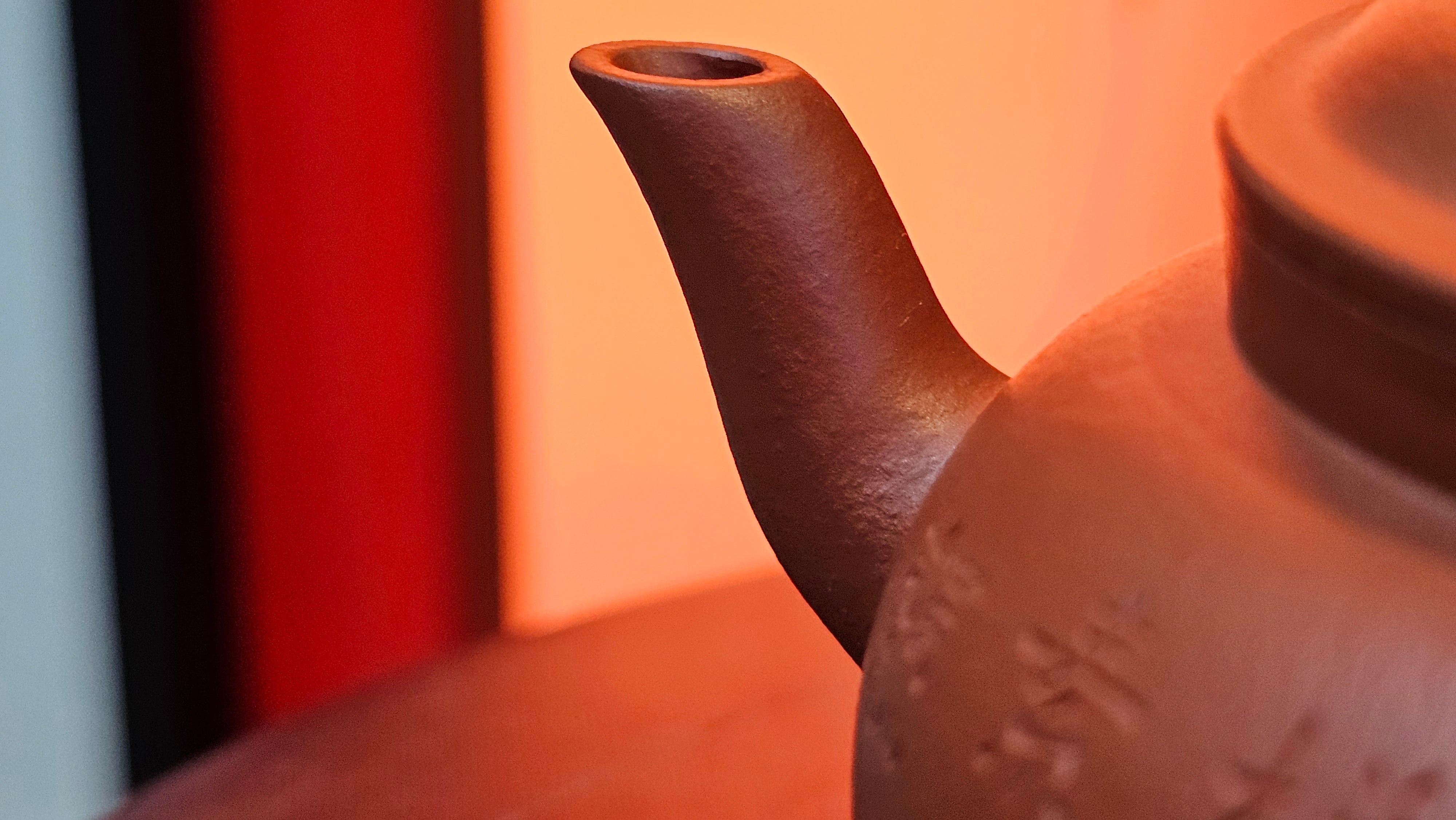 Qing Shi Gong Deng《清式宫灯》, 140.8ml, Xiao Hong Ni 小红泥, by our Craftsman Zhang Huan 张欢, Engraving by Craftsman Pe'eng Pe'eng 芃芃 ~ Congratulations to Mr J.G.! 2129hrs 10th August 2025, Sydney, Australia🇦🇺!