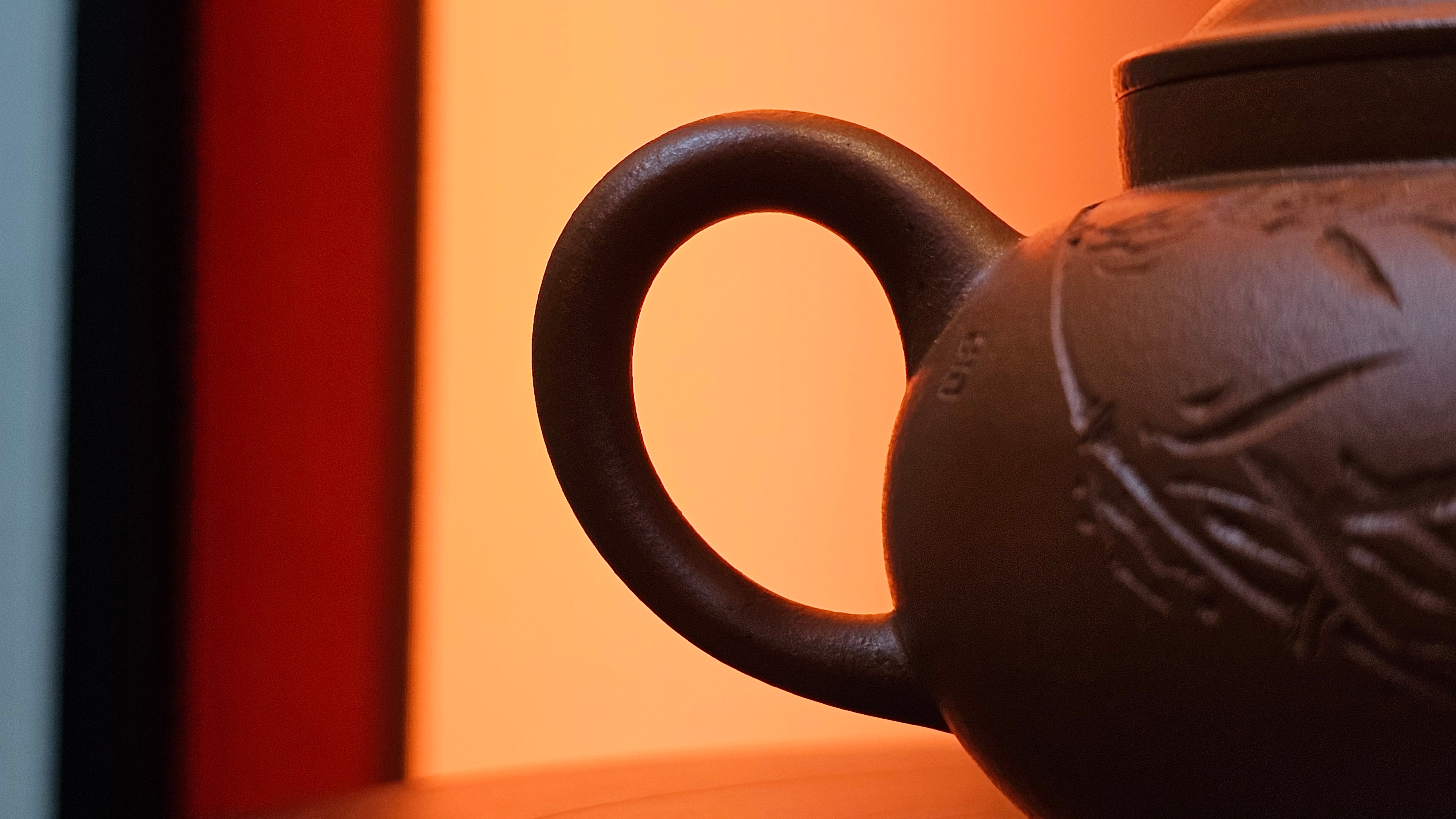 Qing Shi Gong Deng《清式宫灯》, 140.8ml, Xiao Hong Ni 小红泥, by our Craftsman Zhang Huan 张欢, Engraving by Craftsman Pe'eng Pe'eng 芃芃 ~ Congratulations to Mr J.G.! 2129hrs 10th August 2025, Sydney, Australia🇦🇺!