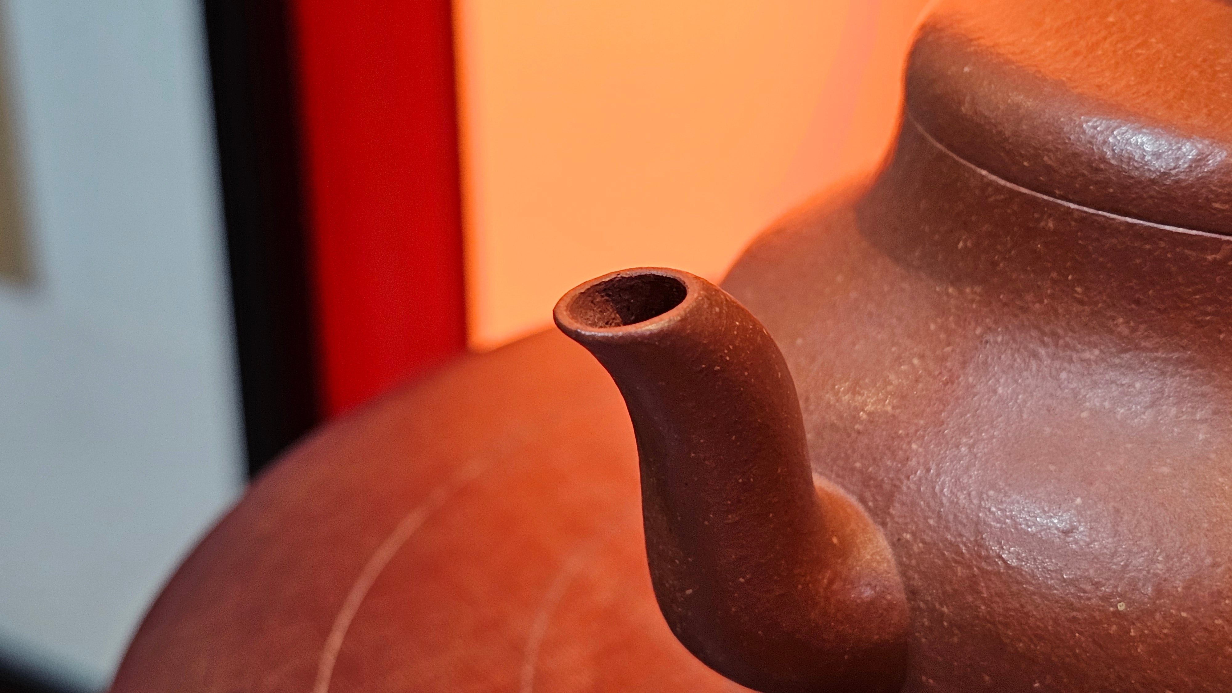 Jun De 君德, 193.7ml, Hong Jiang Po Ni 红降坡泥, by Craftsman Chen Gui Zhi 陈桂枝。(Red JiangPoNi is rarer than Yellow JiangPoNi, XiaoMeiYao ZhuNi & ZhaoZhuang ZhuNi)~Congratulations!to Mr E.W.! 1127hrs 19th Sept 2025, Berkeley, CA.