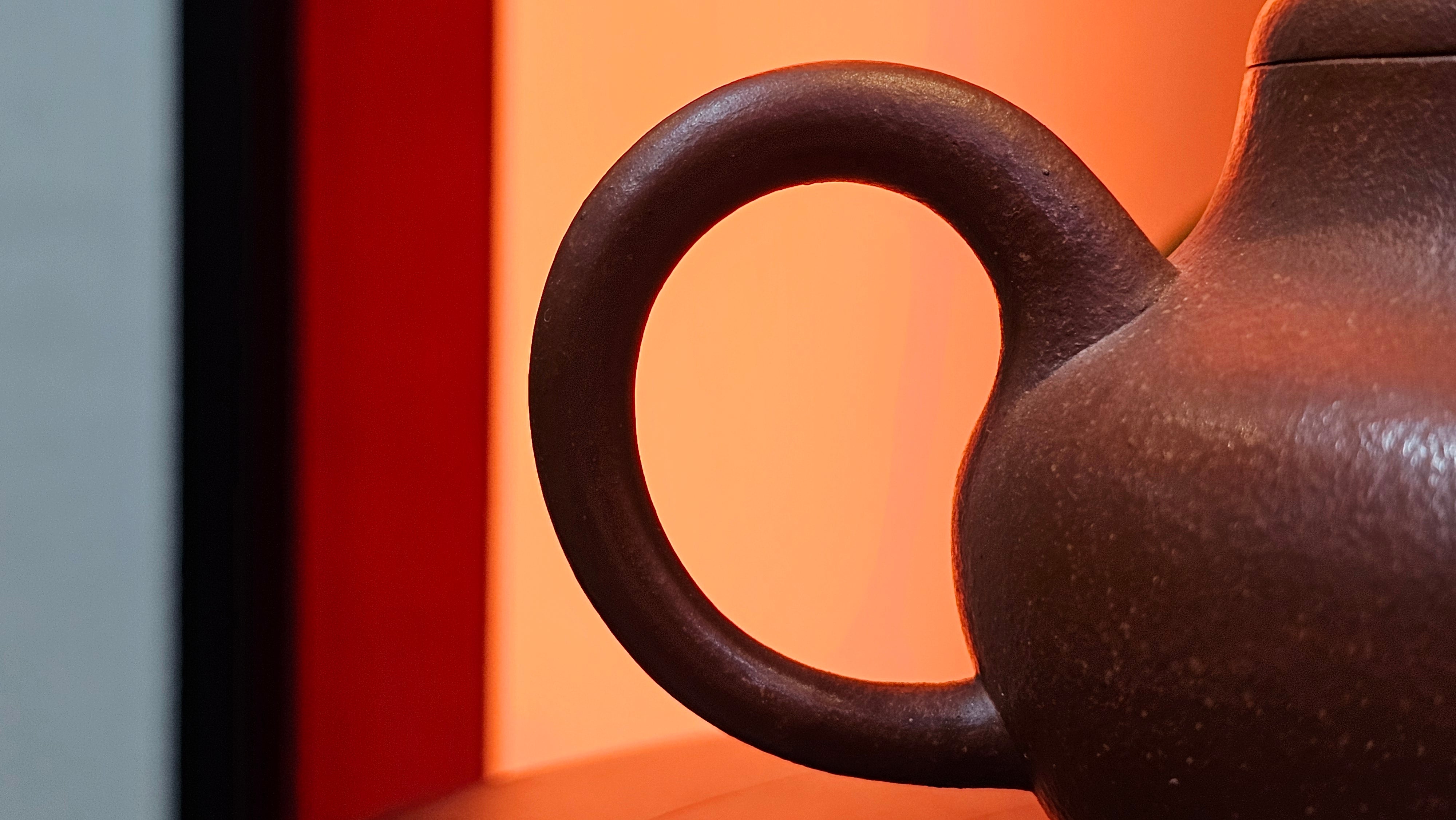 Jun De 君德, 193.7ml, Hong Jiang Po Ni 红降坡泥, by Craftsman Chen Gui Zhi 陈桂枝。(Red JiangPoNi is rarer than Yellow JiangPoNi, XiaoMeiYao ZhuNi & ZhaoZhuang ZhuNi)~Congratulations!to Mr E.W.! 1127hrs 19th Sept 2025, Berkeley, CA.