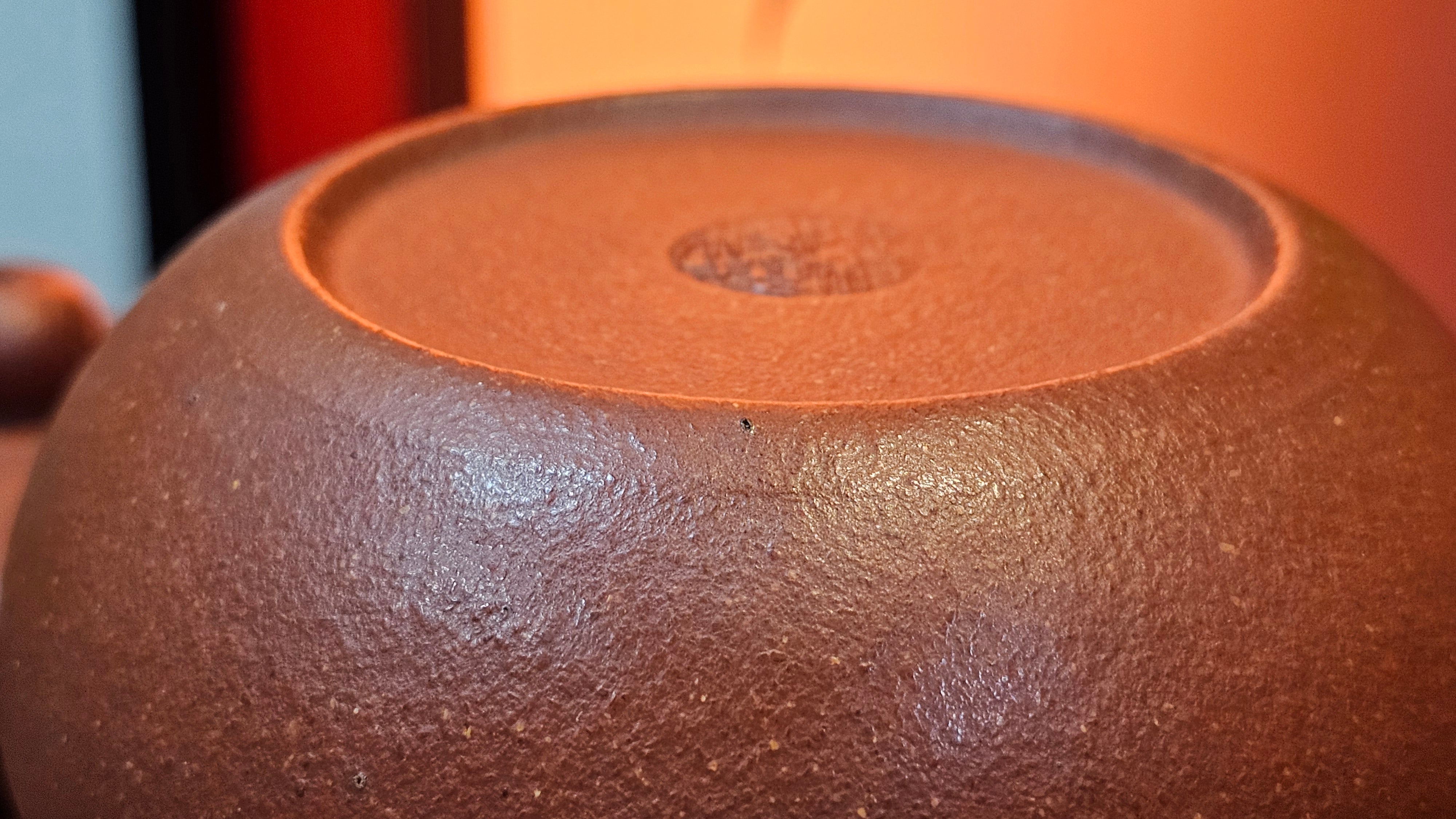 Jun De 君德, 193.7ml, Hong Jiang Po Ni 红降坡泥, by Craftsman Chen Gui Zhi 陈桂枝。(Red JiangPoNi is rarer than Yellow JiangPoNi, XiaoMeiYao ZhuNi & ZhaoZhuang ZhuNi)~Congratulations!to Mr E.W.! 1127hrs 19th Sept 2025, Berkeley, CA.